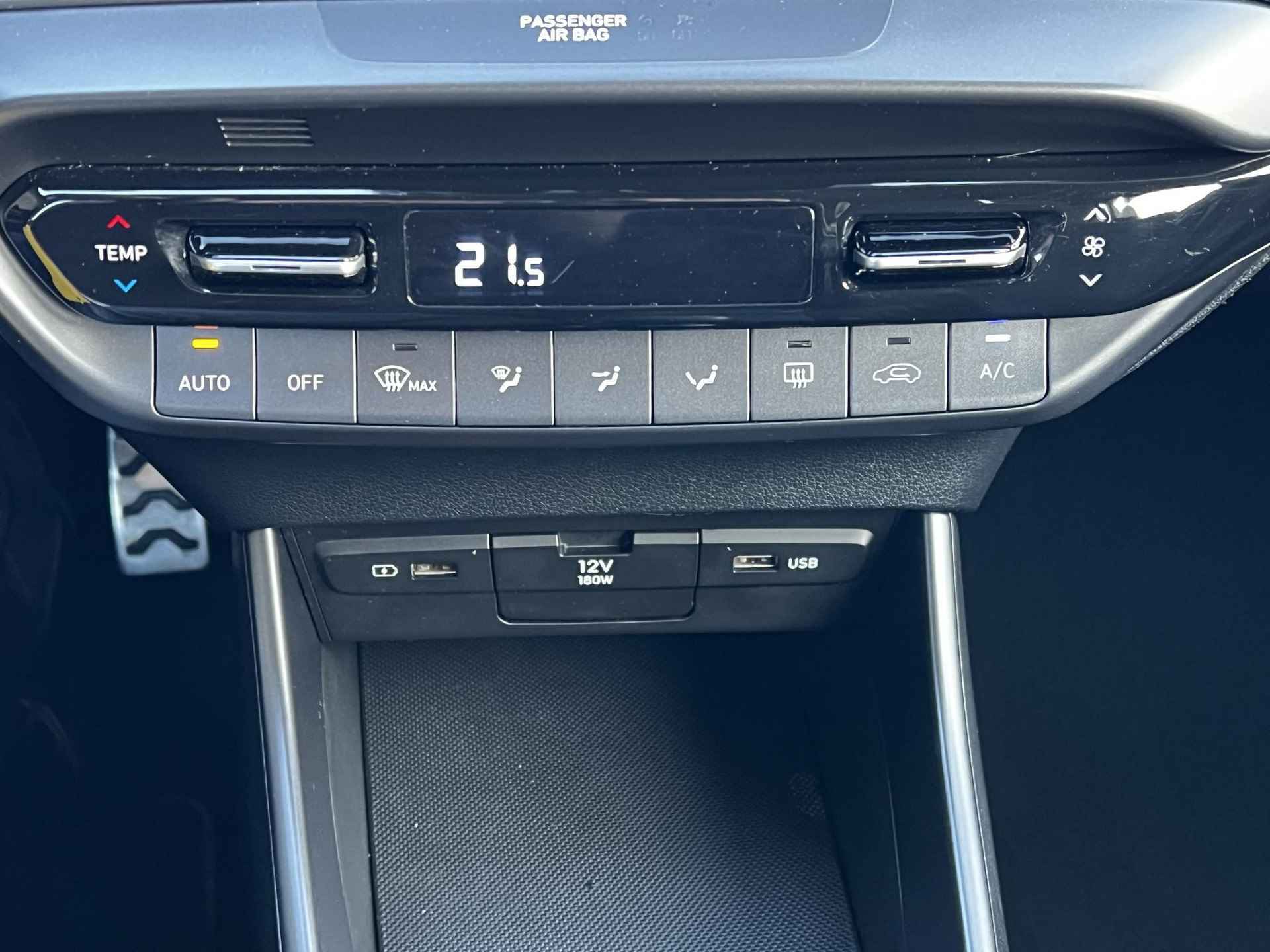 Hyundai Bayon 1.2 Comfort / Dealer onderhouden / Navigatie via Apple Carplay Android / Achteruitrijcamera / Stuur- en stoelverwarming / - 18/46