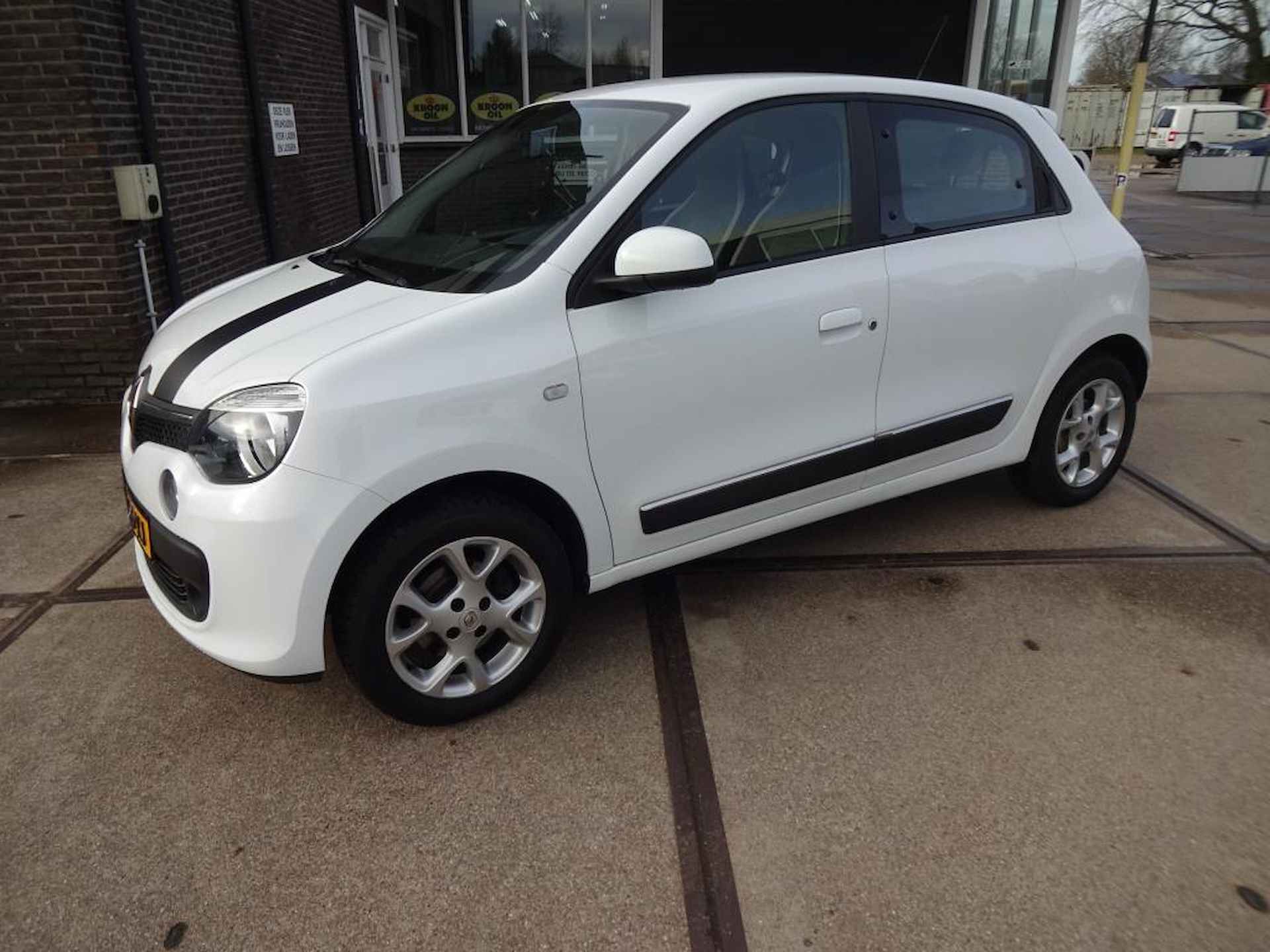 Renault TWINGO 1.0 SCe Limited - 2/12