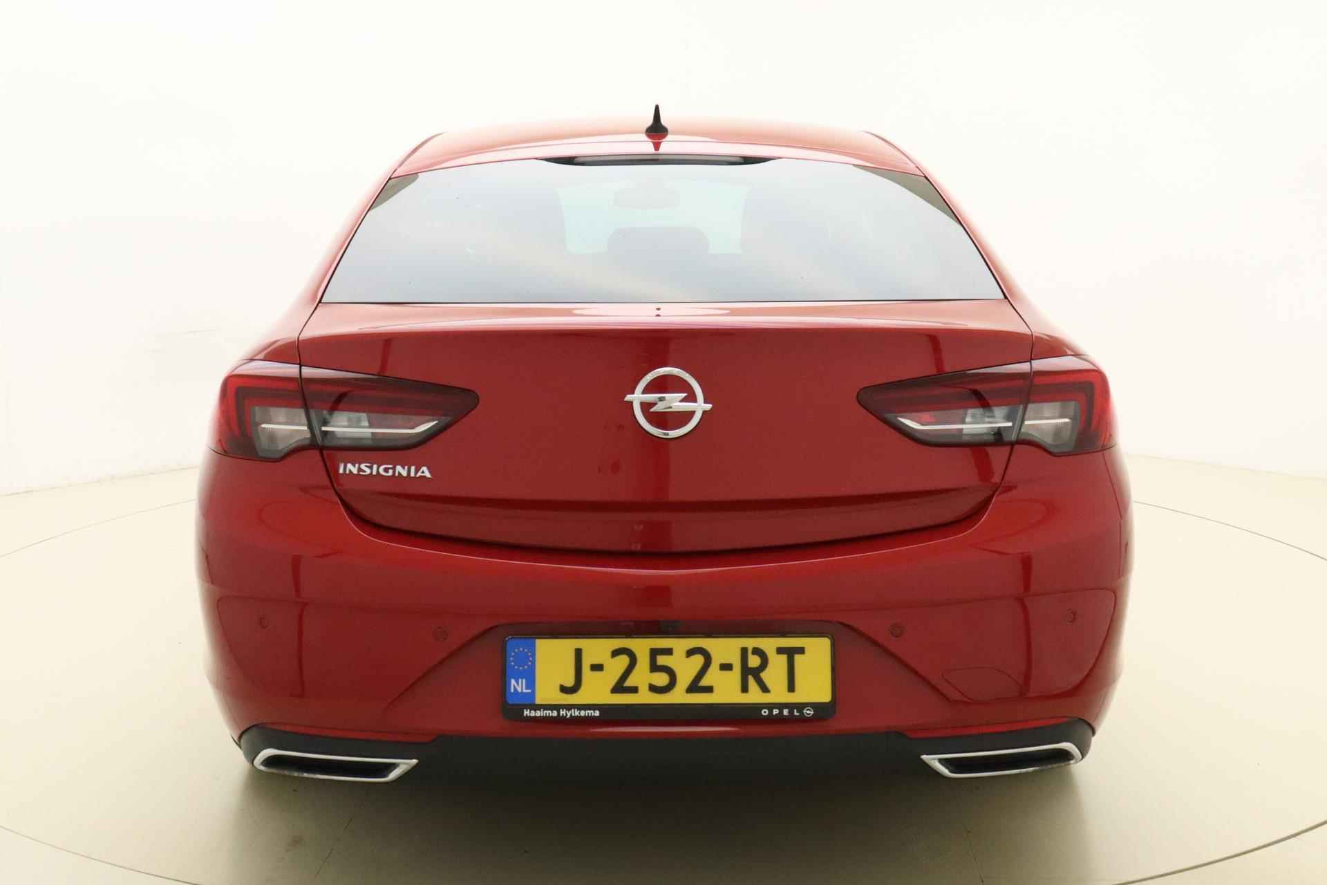 Opel Insignia Grand Sport 2.0 Turbo Ultimate Automaat | Navigatie | Leder | Camera | Stoelverwarming | Keyless | Climate control | Getint glas - 12/38