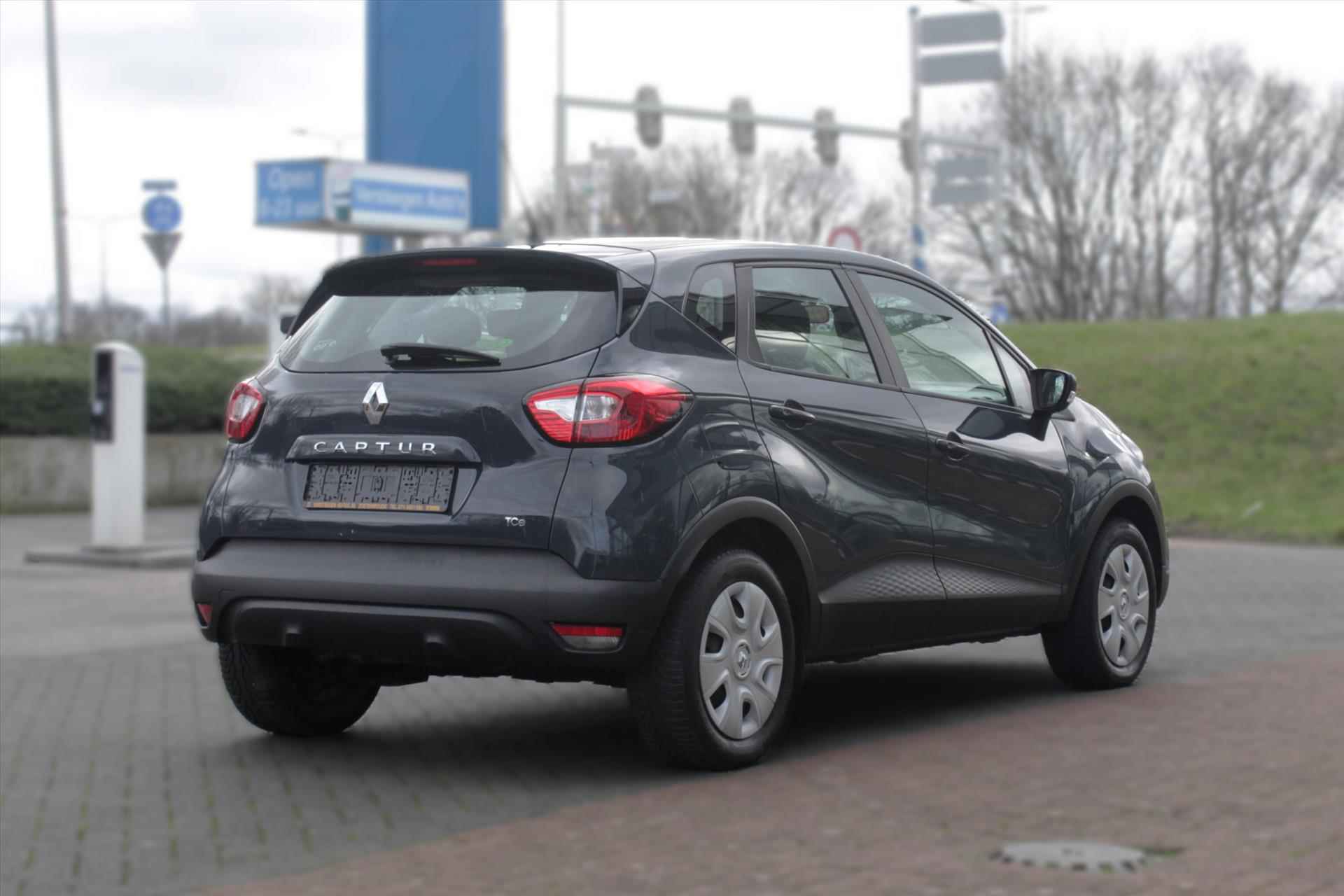 Renault Captur Energy TCe 90PK S&S Authentique - 3/25