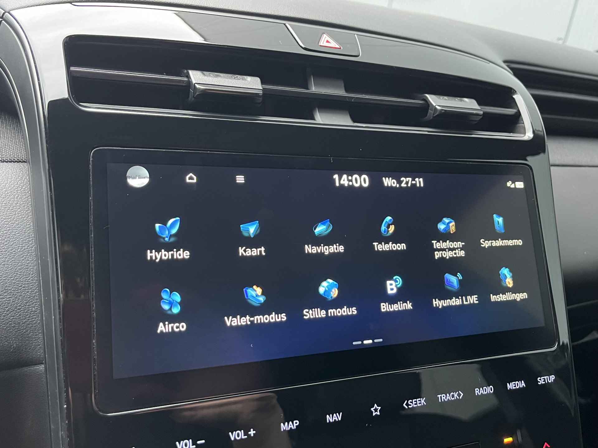 Hyundai Tucson 1.6 T-GDI HEV 230pk N-Line Automaat | Carplay | Climate | Keyless | Trekhaak | Navigatie | Elek. Klep | LED verlichting | 360 Ca - 32/42