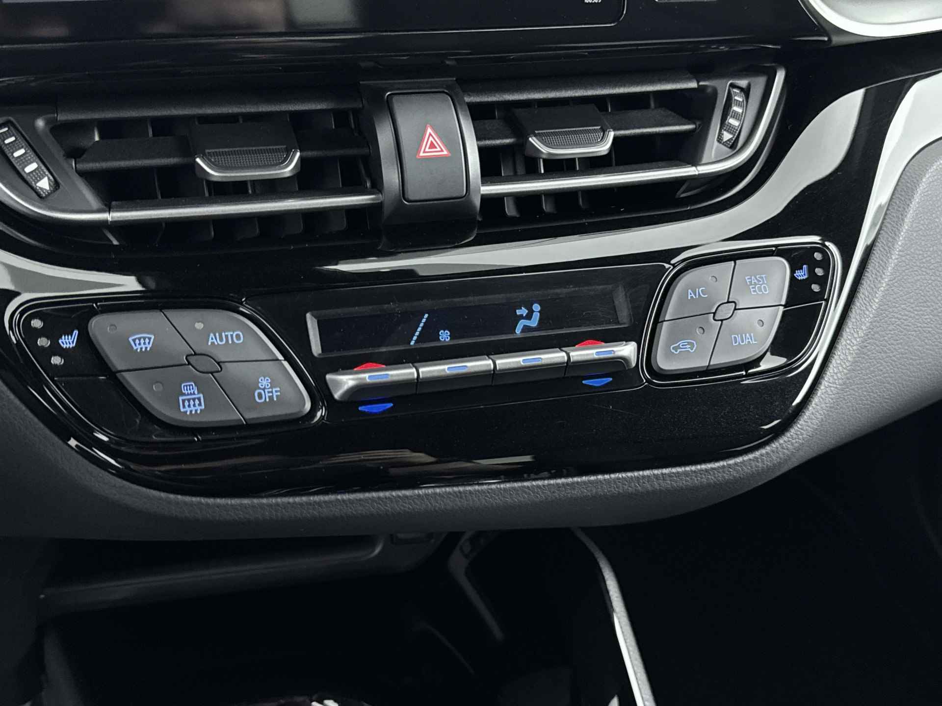 Toyota C-HR 1.8 Hybrid Style Limited | Stoel & Stuurverwarming | Adaptive cuise control | Navigatie | - 11/40