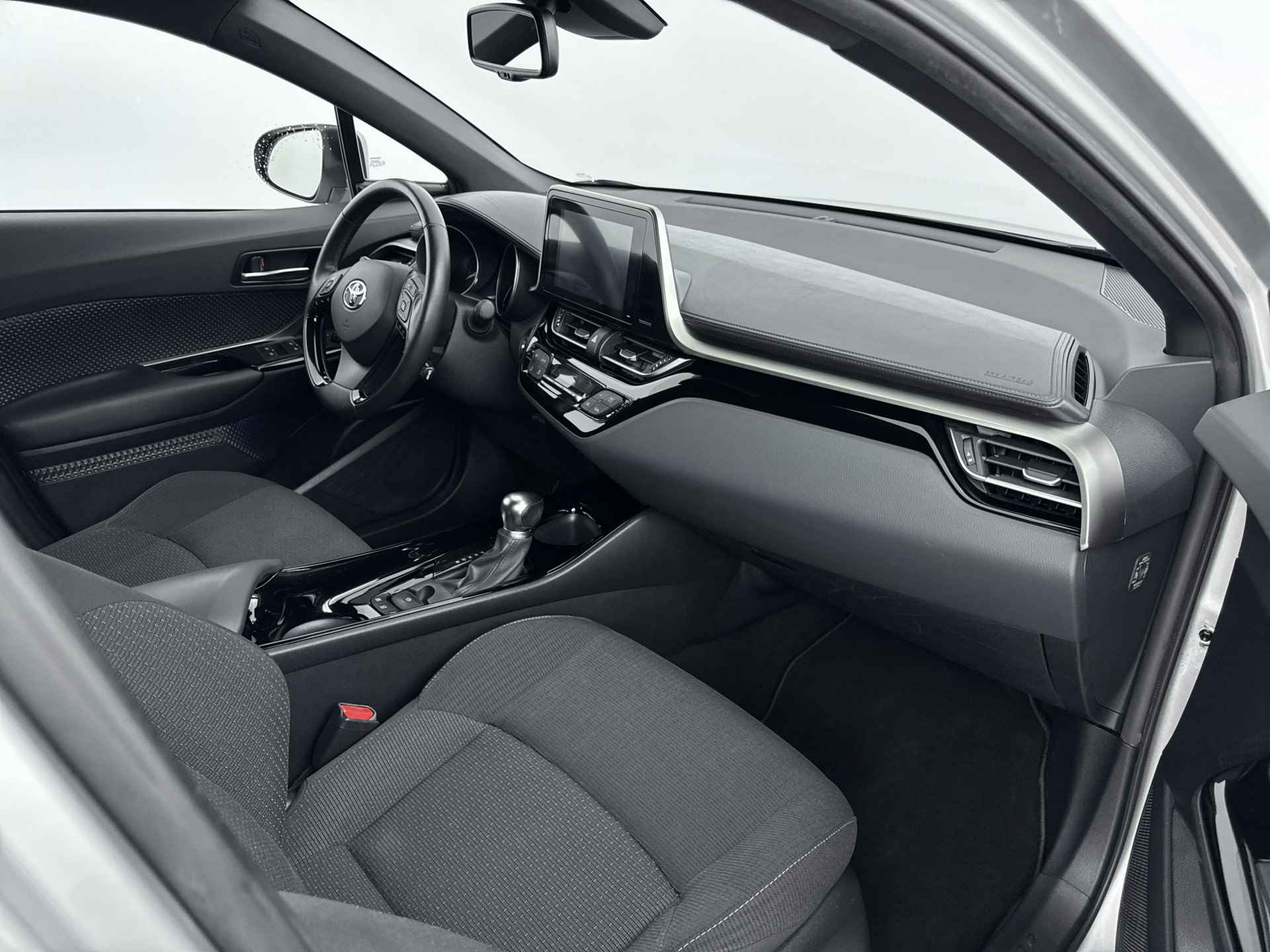 Toyota C-HR 1.8 Hybrid Style Limited | Stoel & Stuurverwarming | Adaptive cuise control | Navigatie | - 30/40