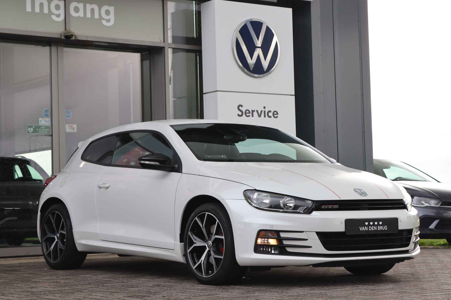 Volkswagen Scirocco 2.0 TSI 220 pk GTS | Navigatie | PDC | Climatronic | 18'' LM | Cruise | Stoelverwarming | - 6/40