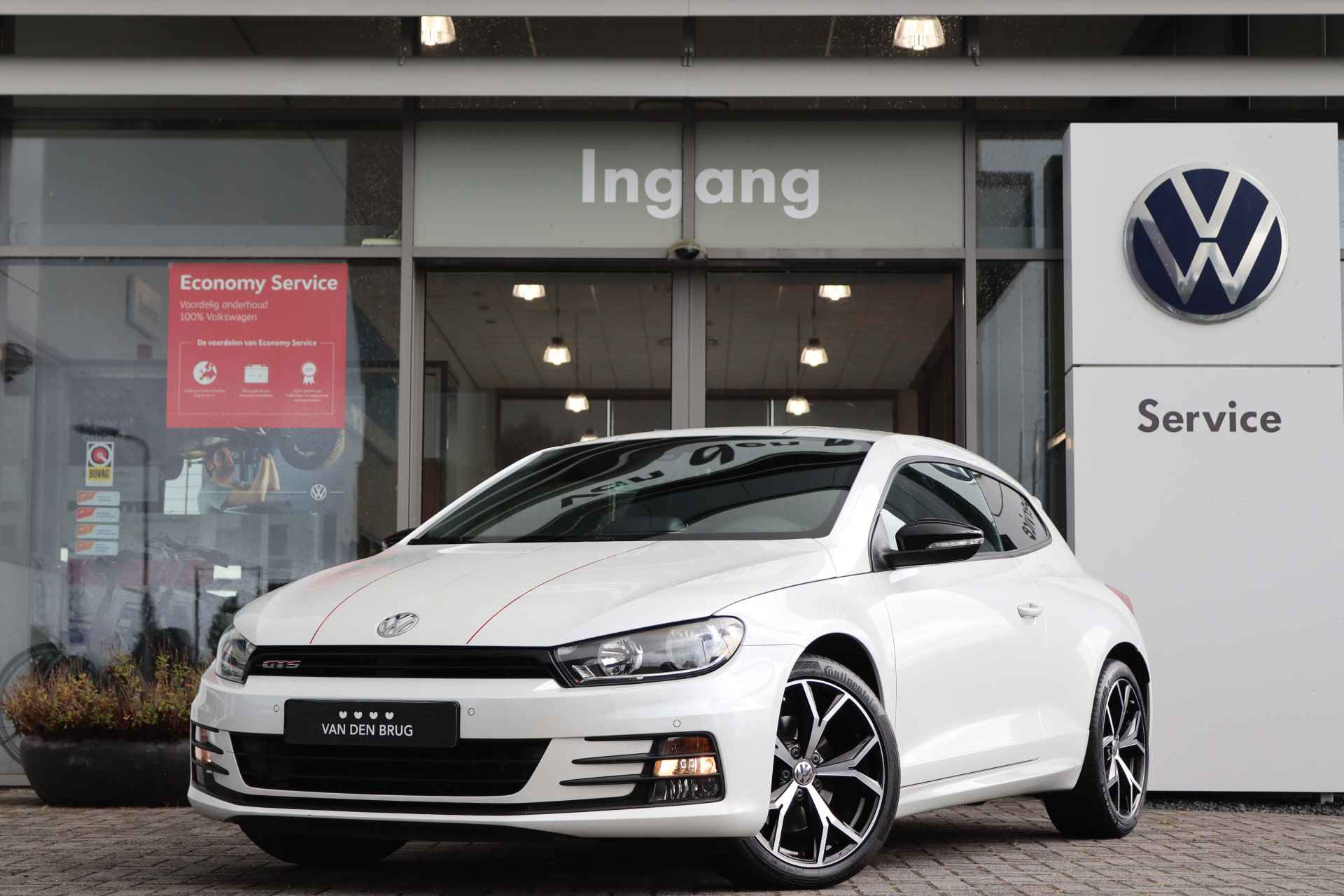 Volkswagen Scirocco 2.0 TSI 220 pk GTS | Navigatie | PDC | Climatronic | 18'' LM | Cruise | Stoelverwarming | - 38/40