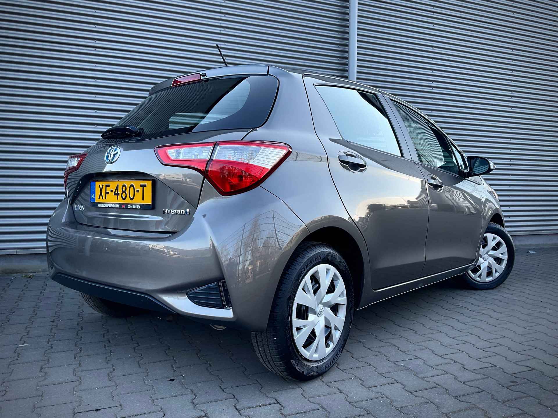 Toyota YARIS HYBRID 1.5 Hybrid Aspiration 39854 KM - 2/24