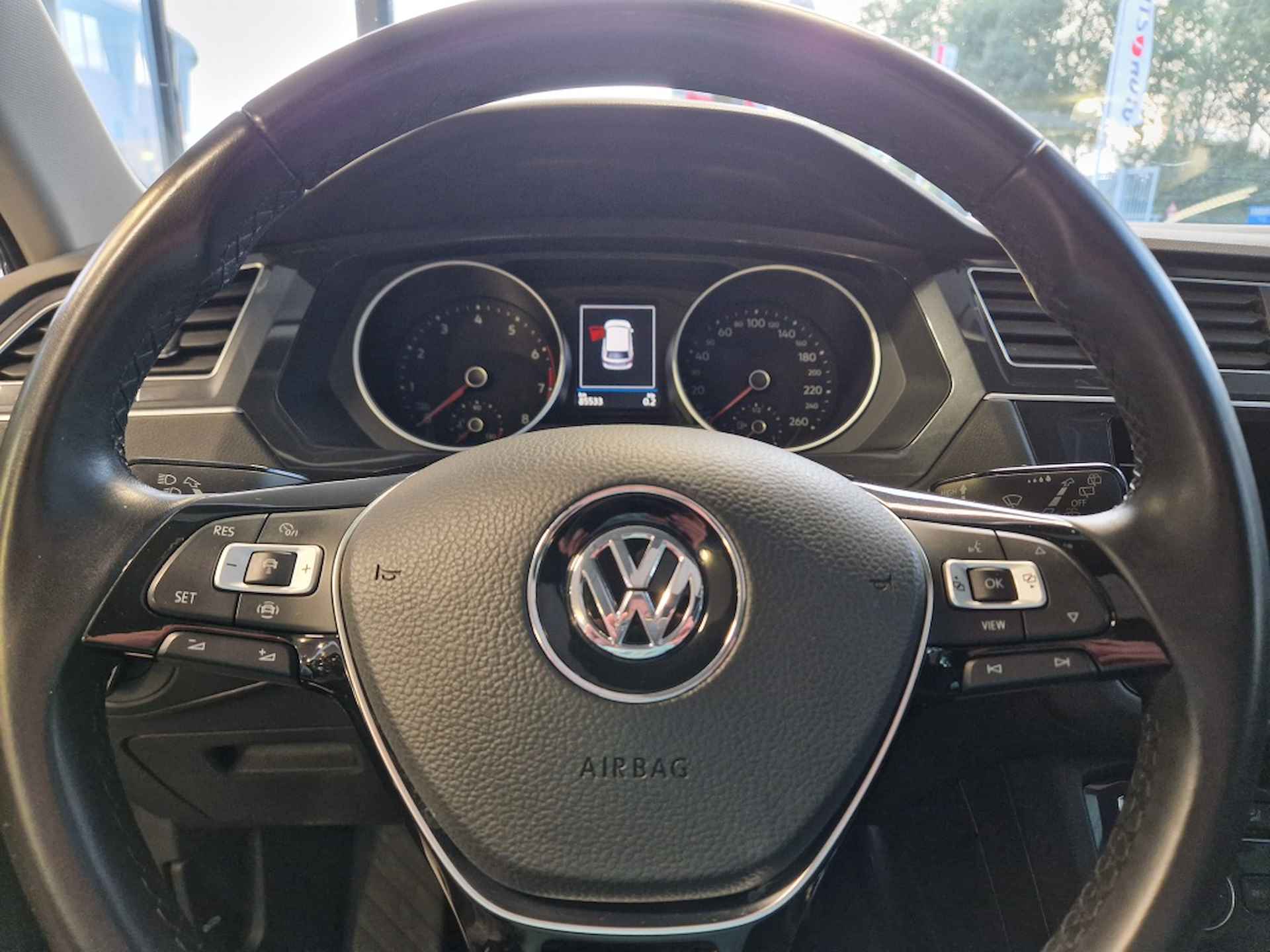 Volkswagen Tiguan 1.5 TSI ACT ComfortLine | Business | Panodak | Trekhaak - 8/16