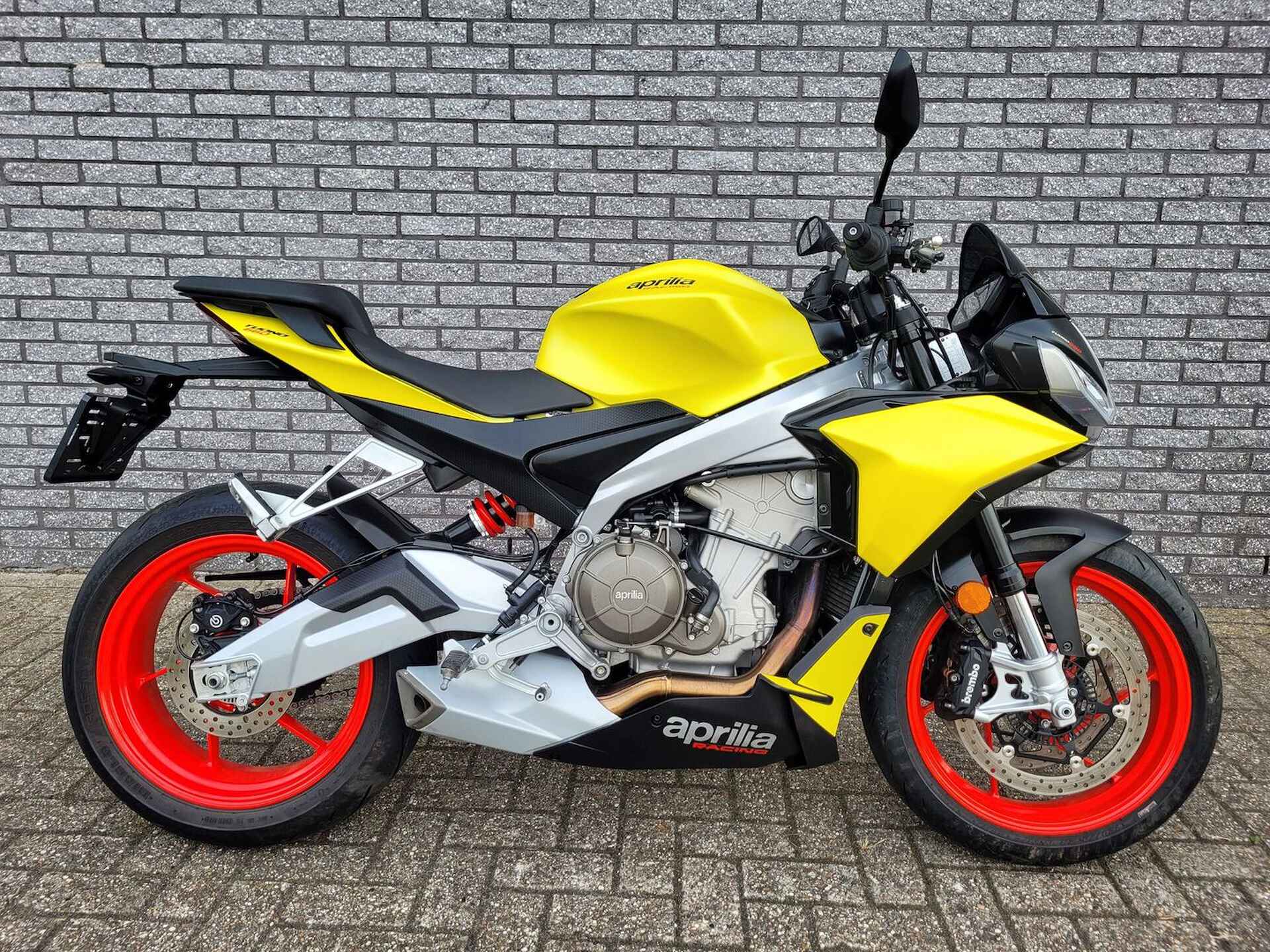 Aprilia  Tuono 660 - 2022