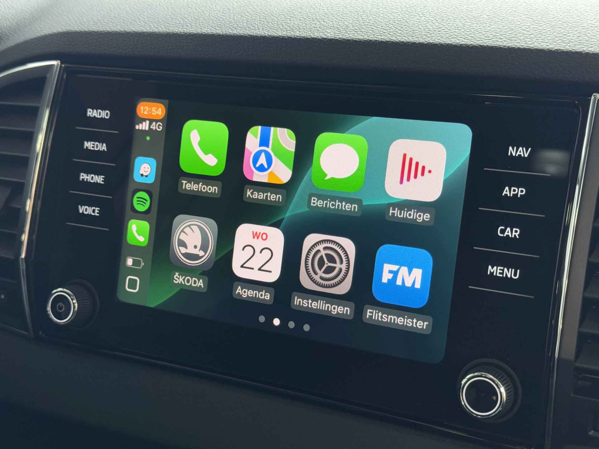 Škoda Karoq 1.5 TSI 150PK CARPLAY NAVI VIR.COCKPIT STOEL/STUUR VERW. ADAP.CRUISE 2024 - 35/81