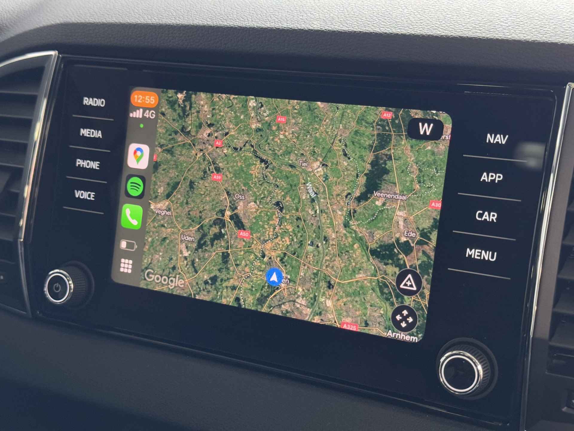 Škoda Karoq 1.5 TSI 150PK CARPLAY NAVI VIR.COCKPIT STOEL/STUUR VERW. ADAP.CRUISE 2024 - 38/81