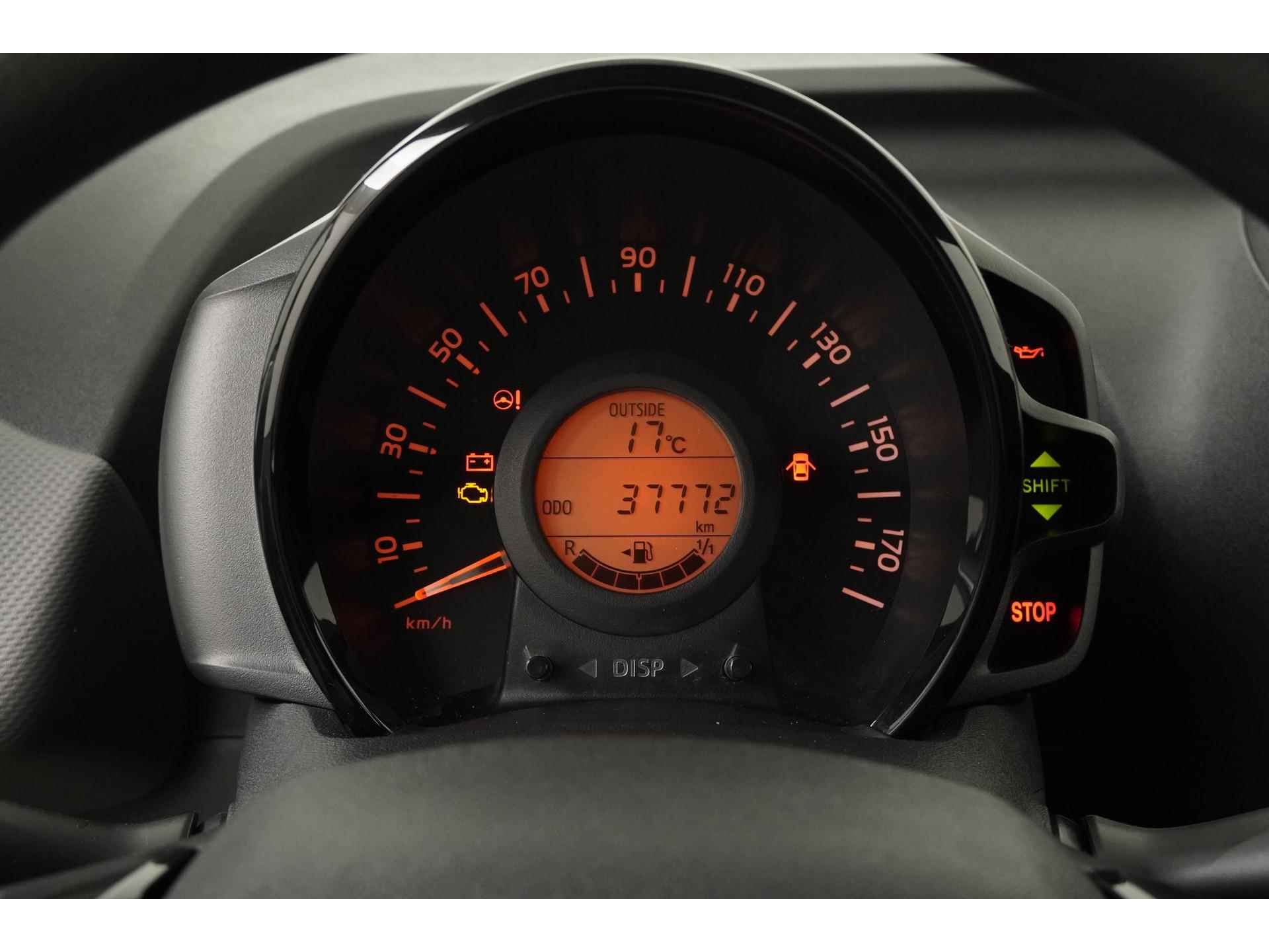 Peugeot 108 1.0 e-VTi Active | Airco | Bluetooth | Zondag Open! - 8/26