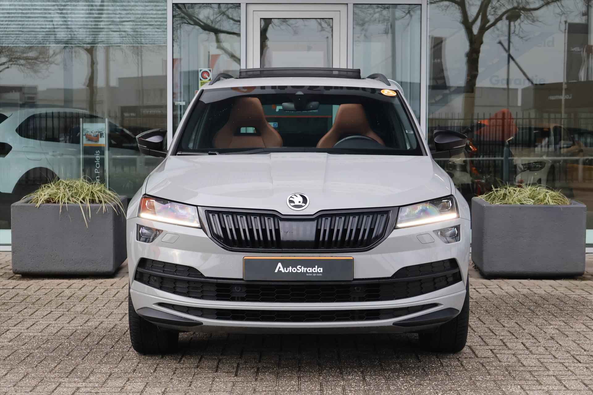 Skoda Karoq 1.5 SportLine TSI ACT 150pk DSG | Leder | ACC | Camera | Carplay | Pano | Navi | Keyless - 35/45