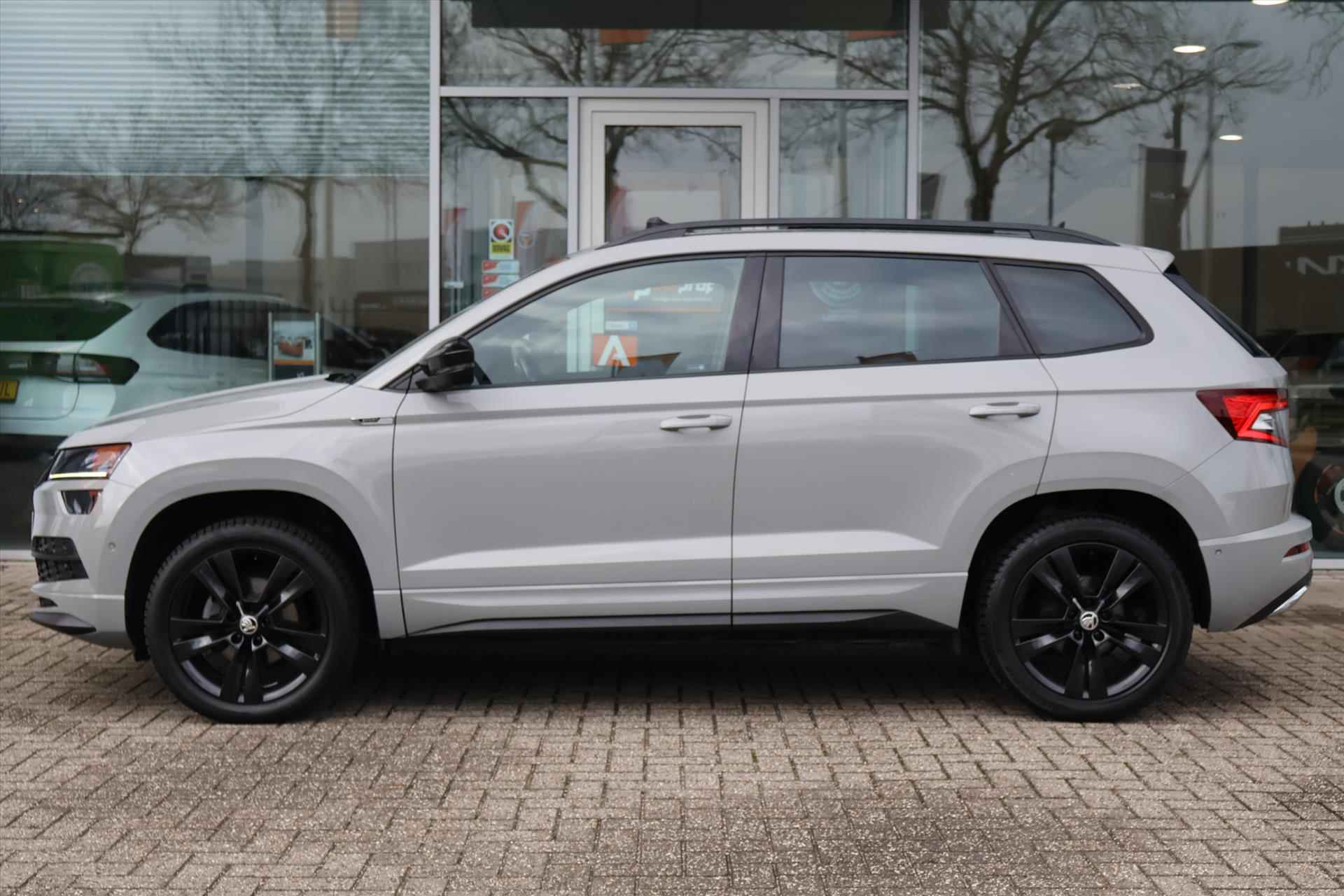 Skoda Karoq 1.5 SportLine TSI ACT 150pk DSG | Leder | ACC | Camera | Carplay | Pano | Navi | Keyless - 36/45