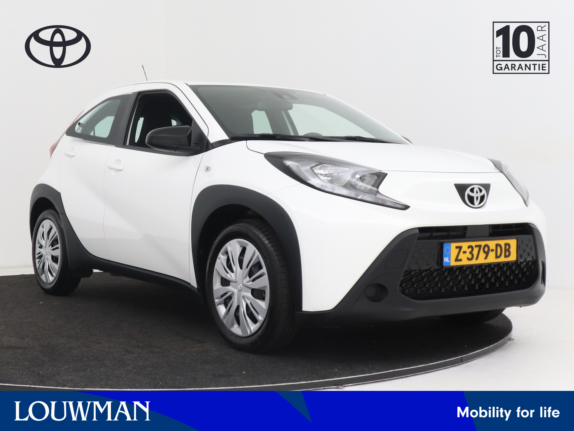 Toyota Aygo X 1.0 VVT-i MT play | Airco | Cruise Control Adaptief | Apple Carplay/Android Auto |