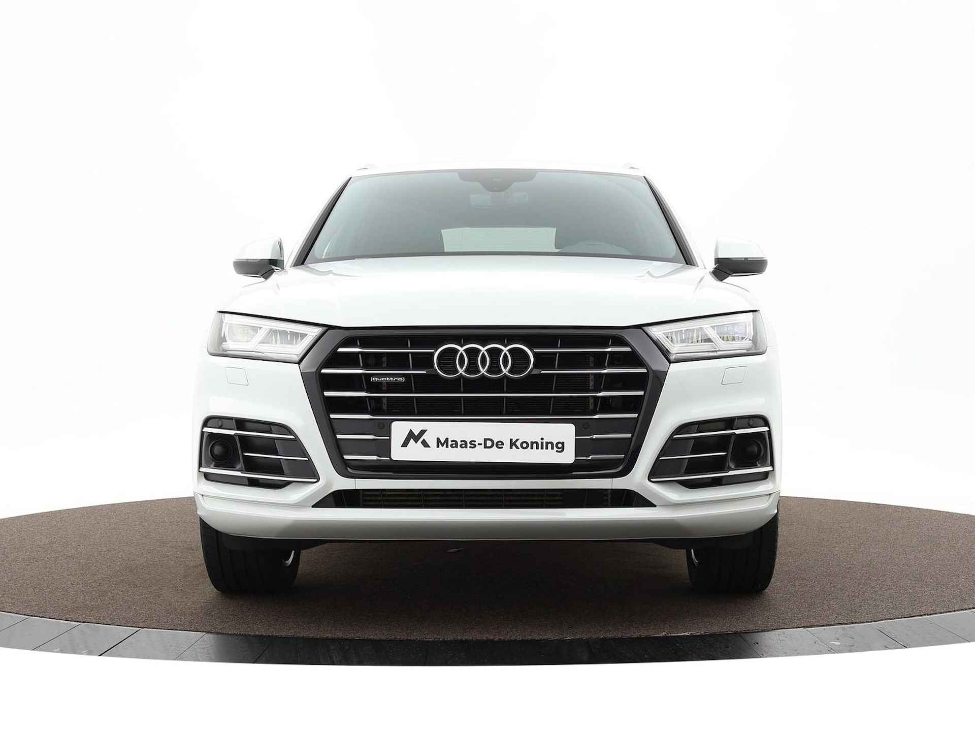 Audi Q5 55 TFSIe 367pk S-tronic quattro Competition · S-Line · Navi · ACC · P-Sensoren · Keyless · Elek. Achterklep · Smartphone Interface · 20'' Inch · - 35/47