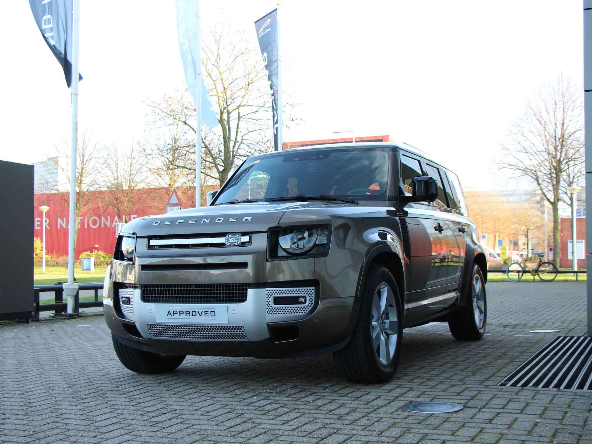 Land Rover Defender 110 P400e 110 XS Edition - 4/39