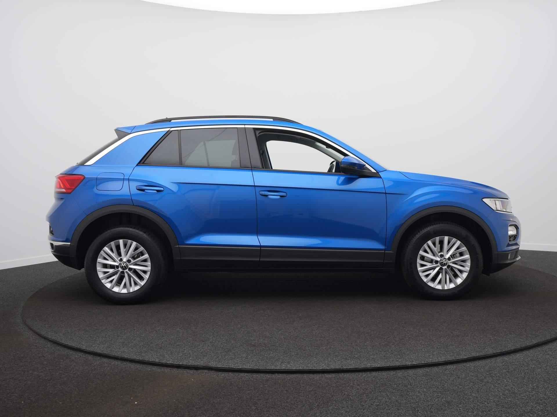 Volkswagen T-Roc 1.0 TSI Style / Adap. Cruise / Navi / Sensoren / Trekhaak - 4/40