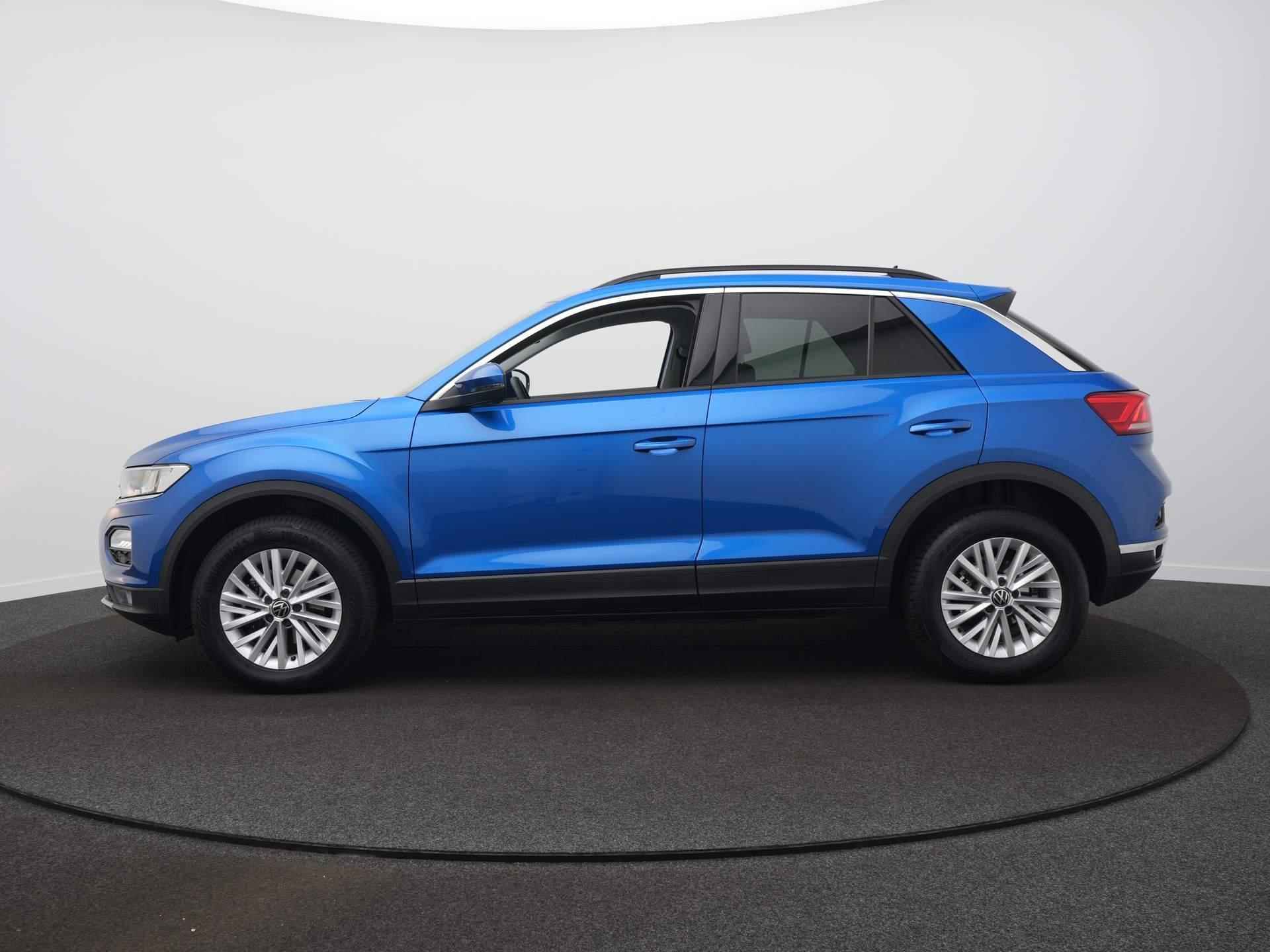 Volkswagen T-Roc 1.0 TSI Style / Adap. Cruise / Navi / Sensoren / Trekhaak - 8/40