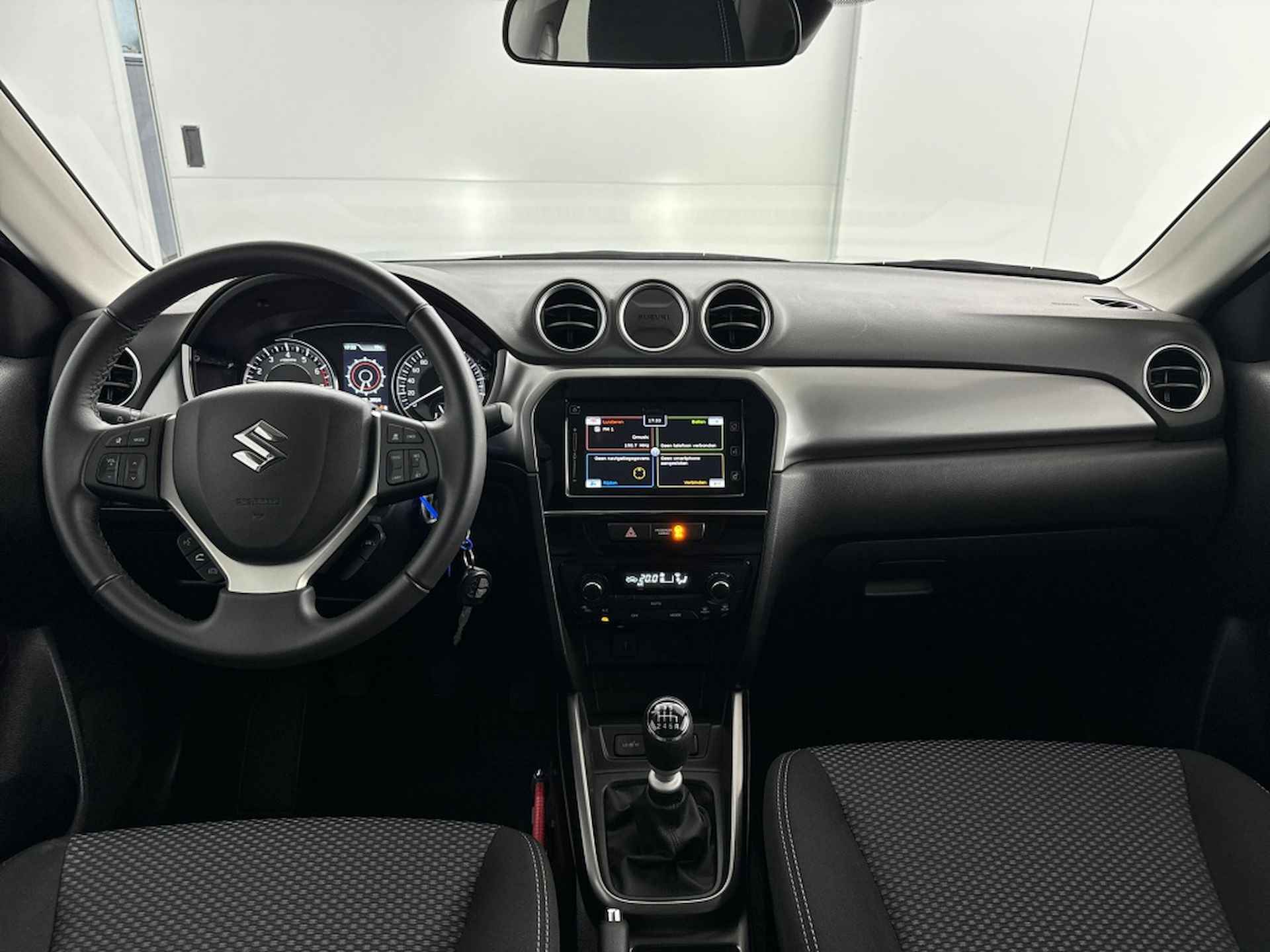 Suzuki Vitara 1.4 Boosterjet Select Smart Hybrid | Navigatie | Parkeercamera | Apple Carplay/Android Auto - 4/38