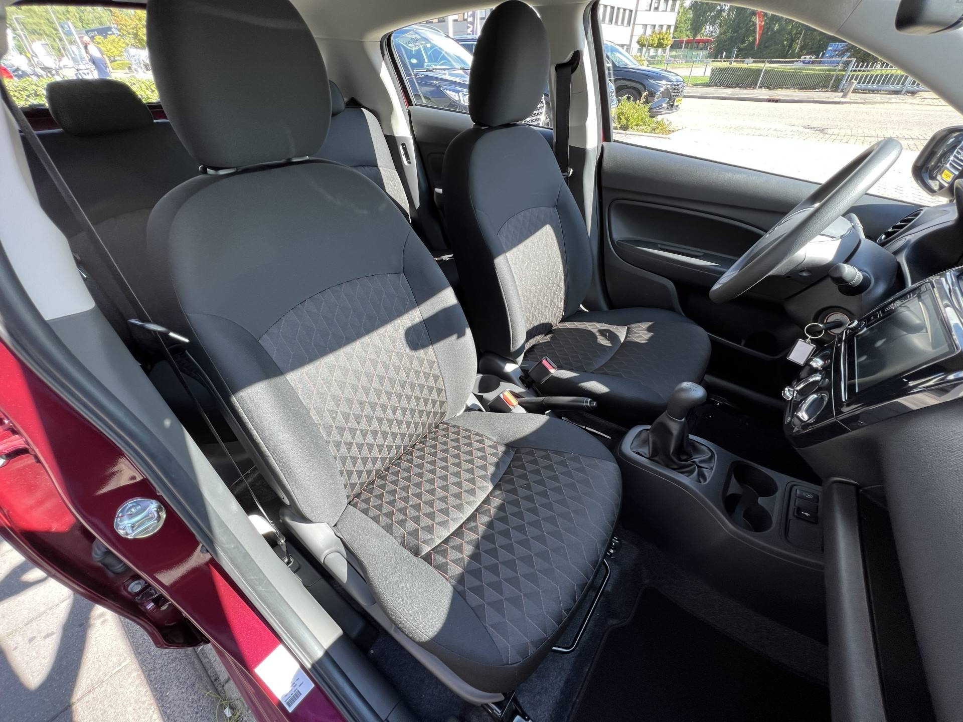 Mitsubishi Space Star 1.2 Connect+ | airco | Apple Carplay/Android Auto | DAB - 9/27