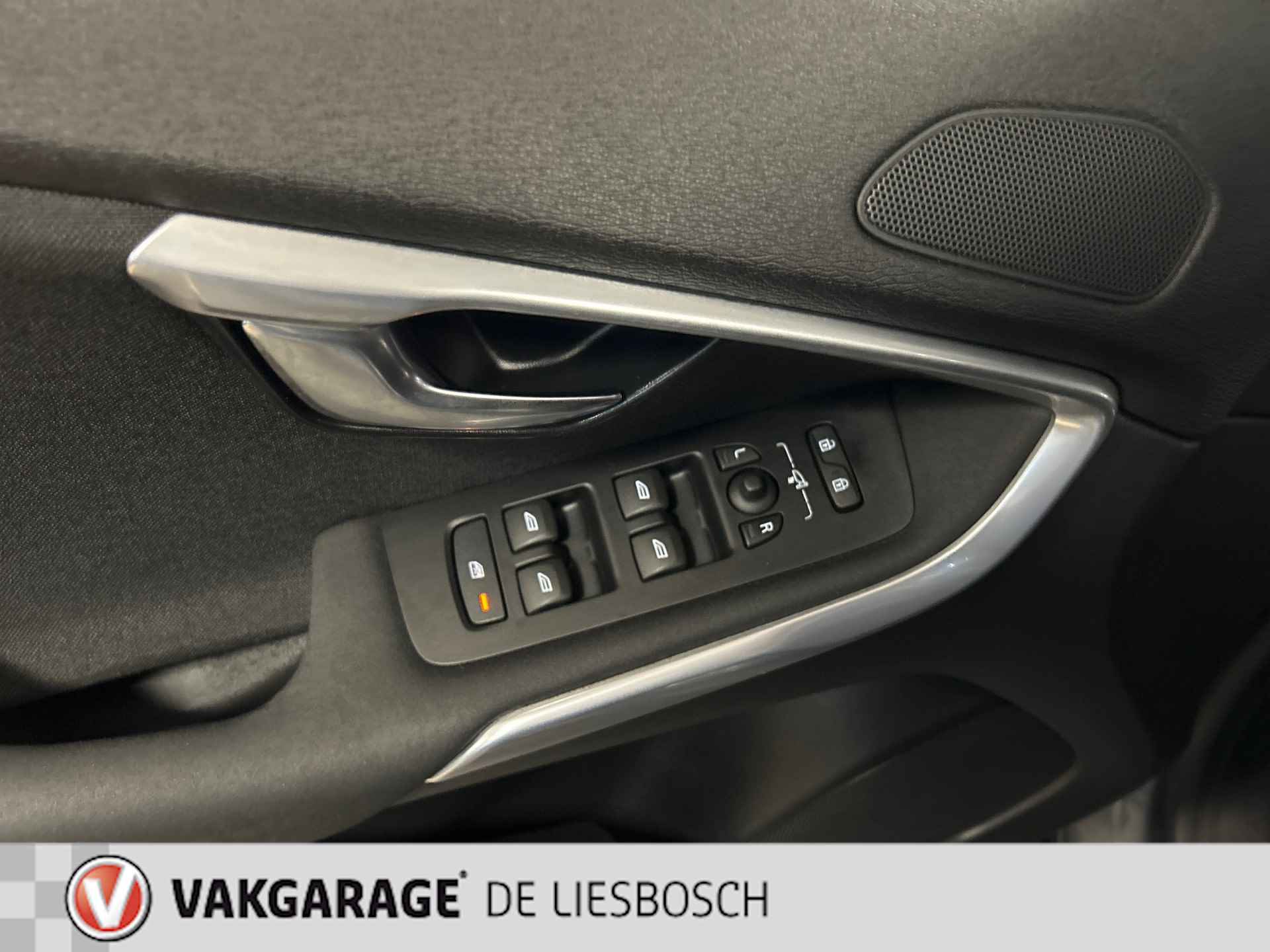 Volvo V40 1.5 T2 Polar+ navi ,stoelverw,dealer onderhouden origineel nederlands - 12/28