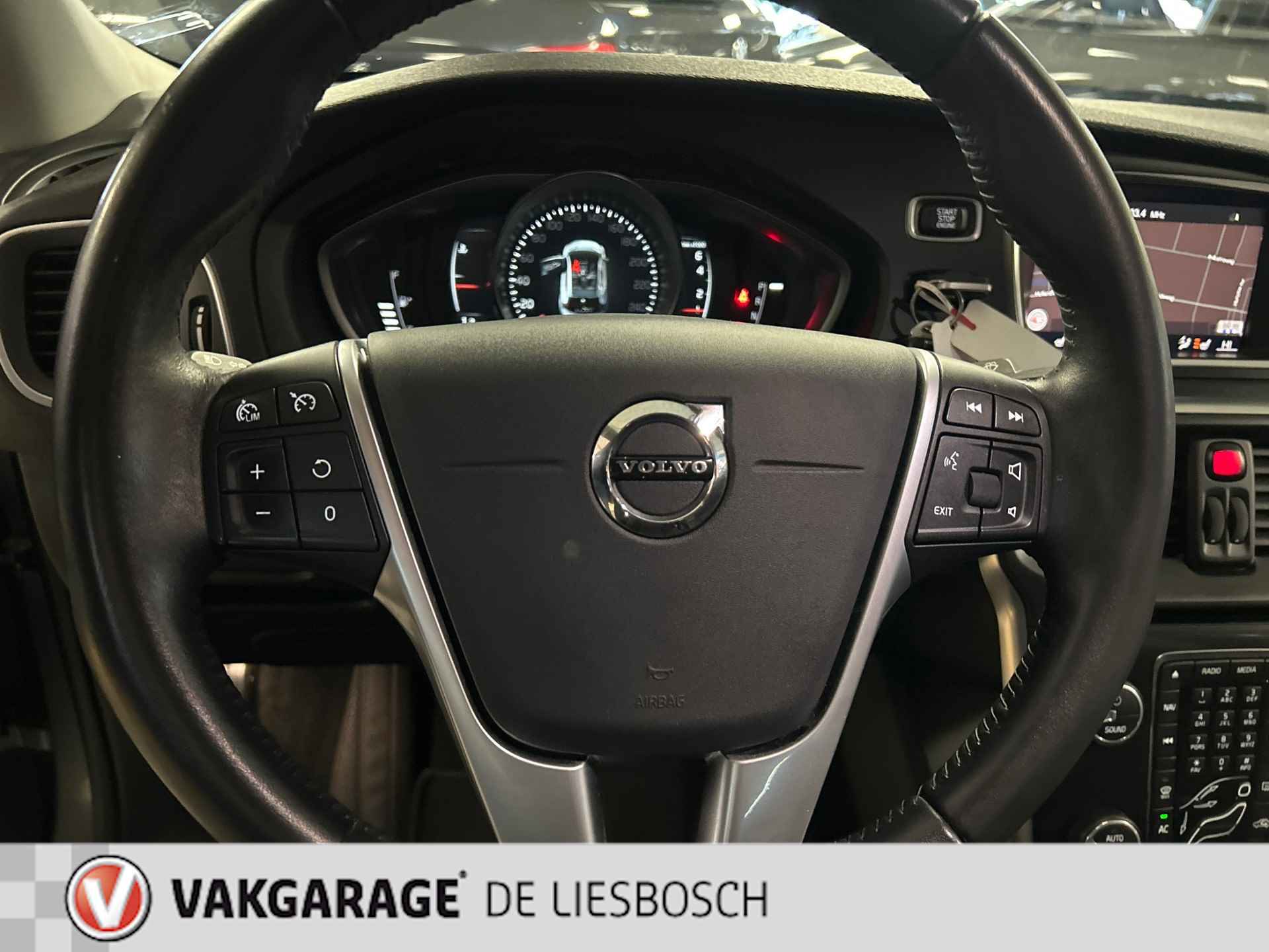 Volvo V40 1.5 T2 Polar+ navi ,stoelverw,dealer onderhouden origineel nederlands - 15/28