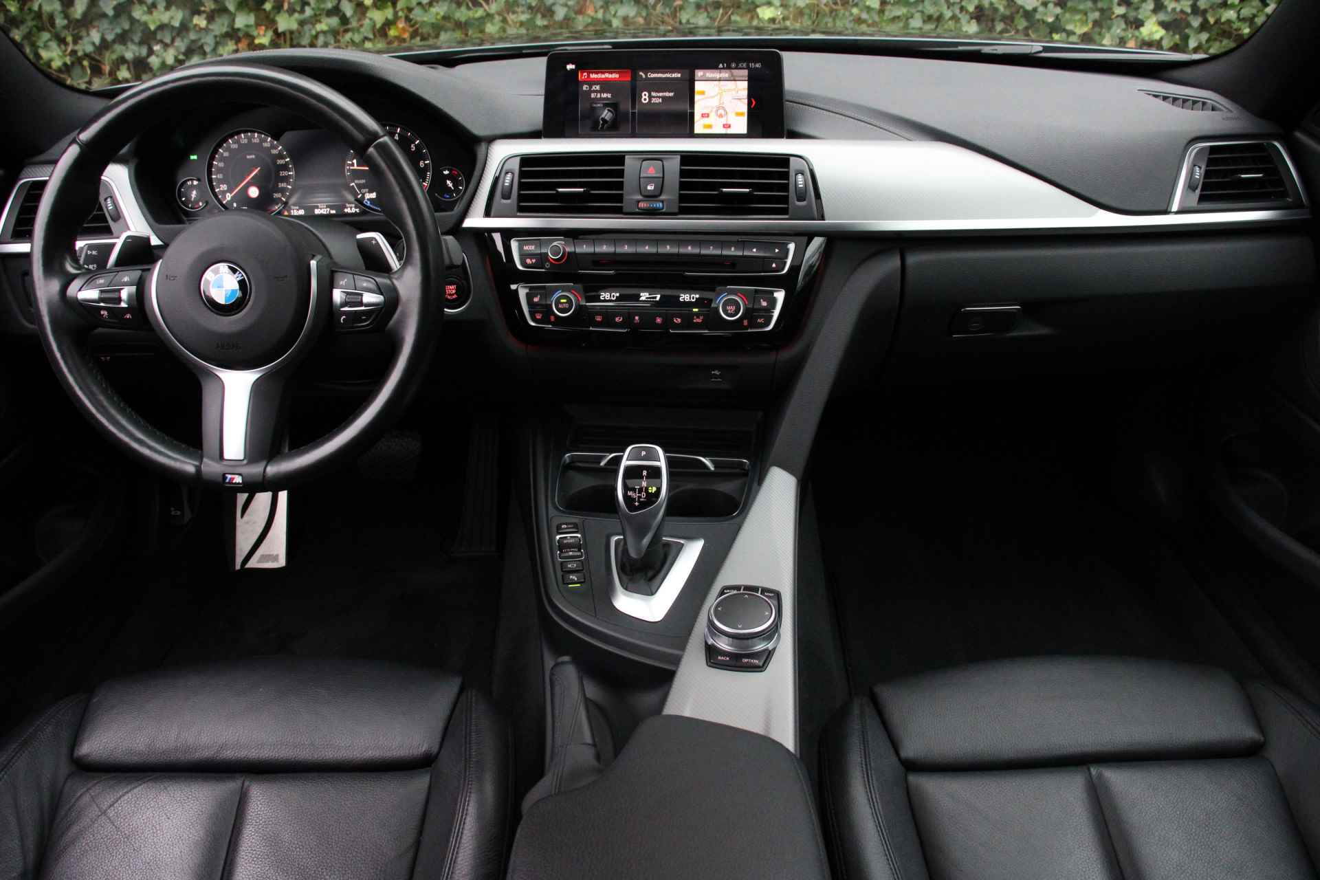 BMW 4 Serie Coupé 440i M-SPORT | NL-AUTO! | DEALER OH! | SCHUIFDAK | LEDEREN SPORTSTOELEN | ELEKT. STOELEN + MEMORY | NAVI-PROF | CAMERA | C - 6/35