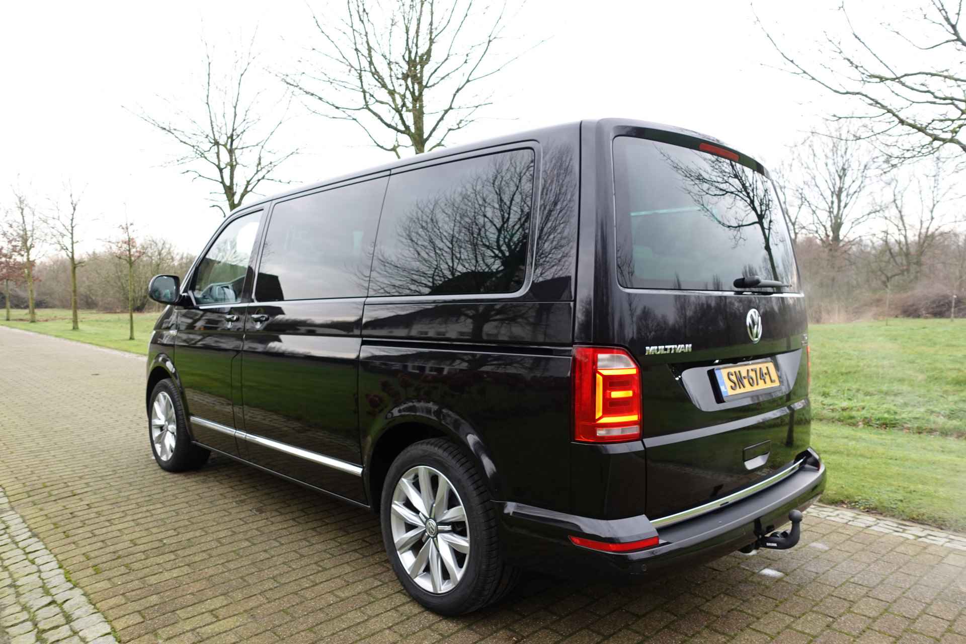 Volkswagen Transporter Multivan 2.0 TDI L1H1 4Motion Highline | DSG | Schuifdak | Led | Full Option | 7 persoons | - 9/69