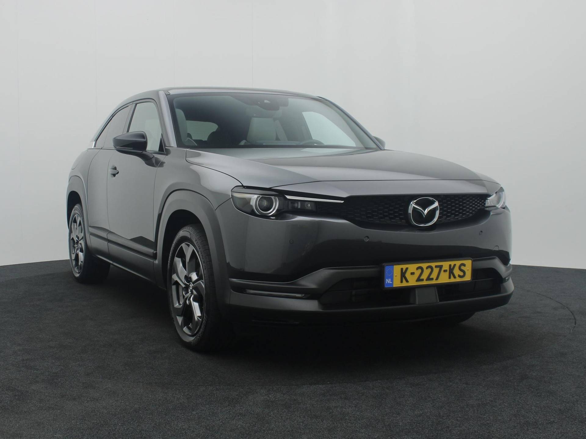Mazda MX-30 e-SkyActiv EV Luxury : dealer onderhouden - 8% bijtelling tot 12-2025 | €2.000,- subsidie - 8/49
