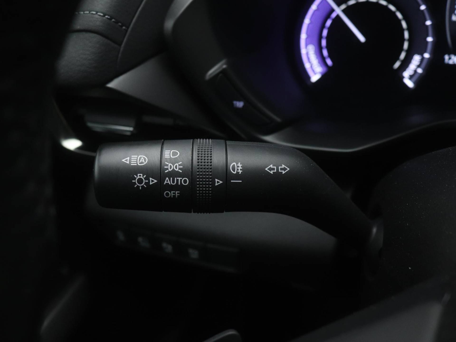 Mazda MX-30 e-SkyActiv EV Luxury : dealer onderhouden - 8% bijtelling tot 12-2025 | €2.000,- subsidie - 27/49