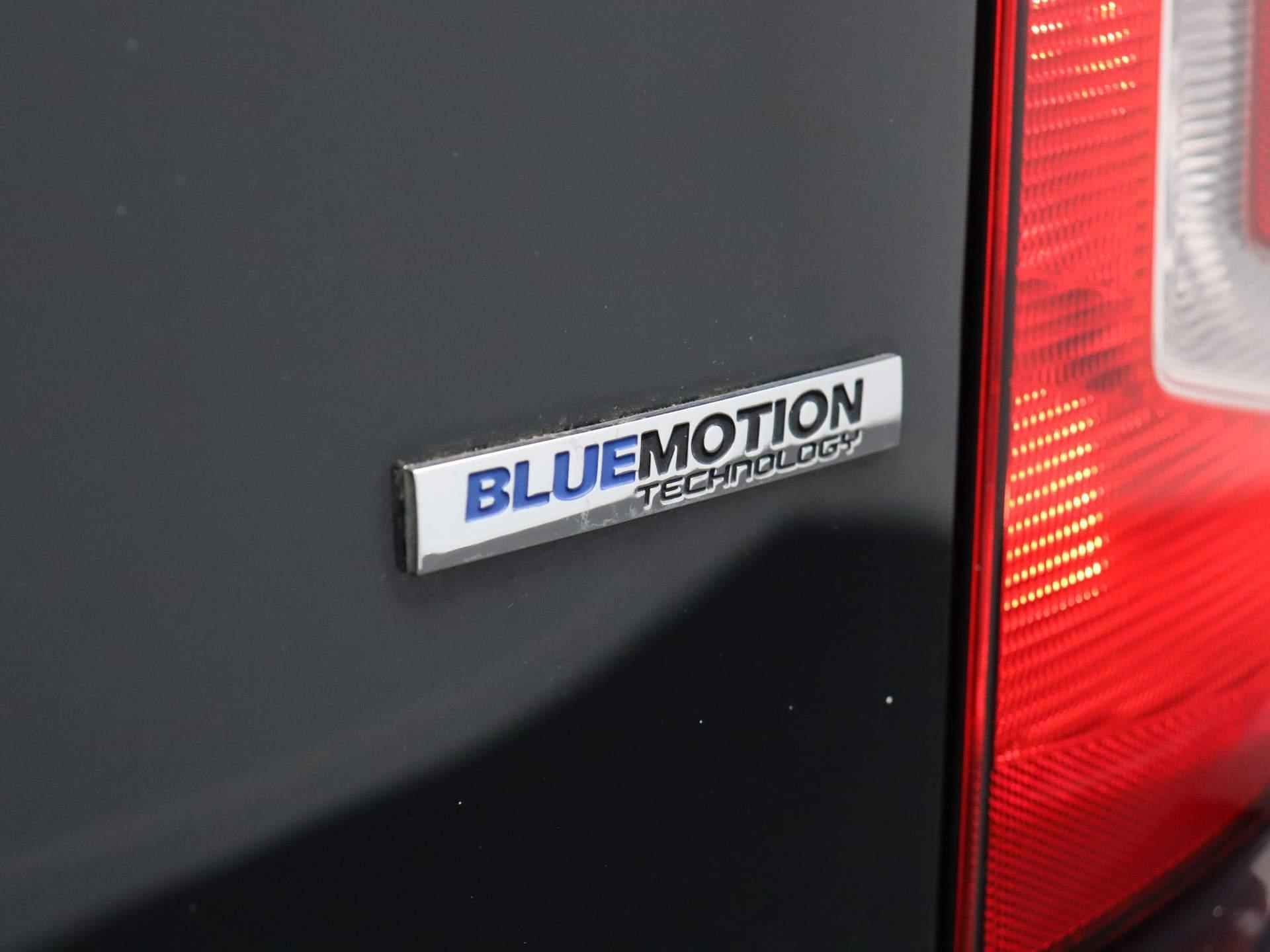 Volkswagen Up! 1.0 move up! BlueMotion | Airco | Radio | Elektrische ramen | - 30/38