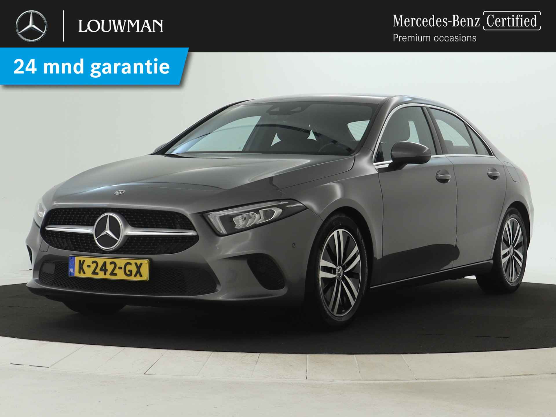 Mercedes-Benz A-Klasse 180 Business Solution Luxury | Parkeerpakket met Camera | Augmented Reality | Sfeerverlichting | Apple CarPlay | Inclusief 24 maanden MB Certified garantie voor Europa.