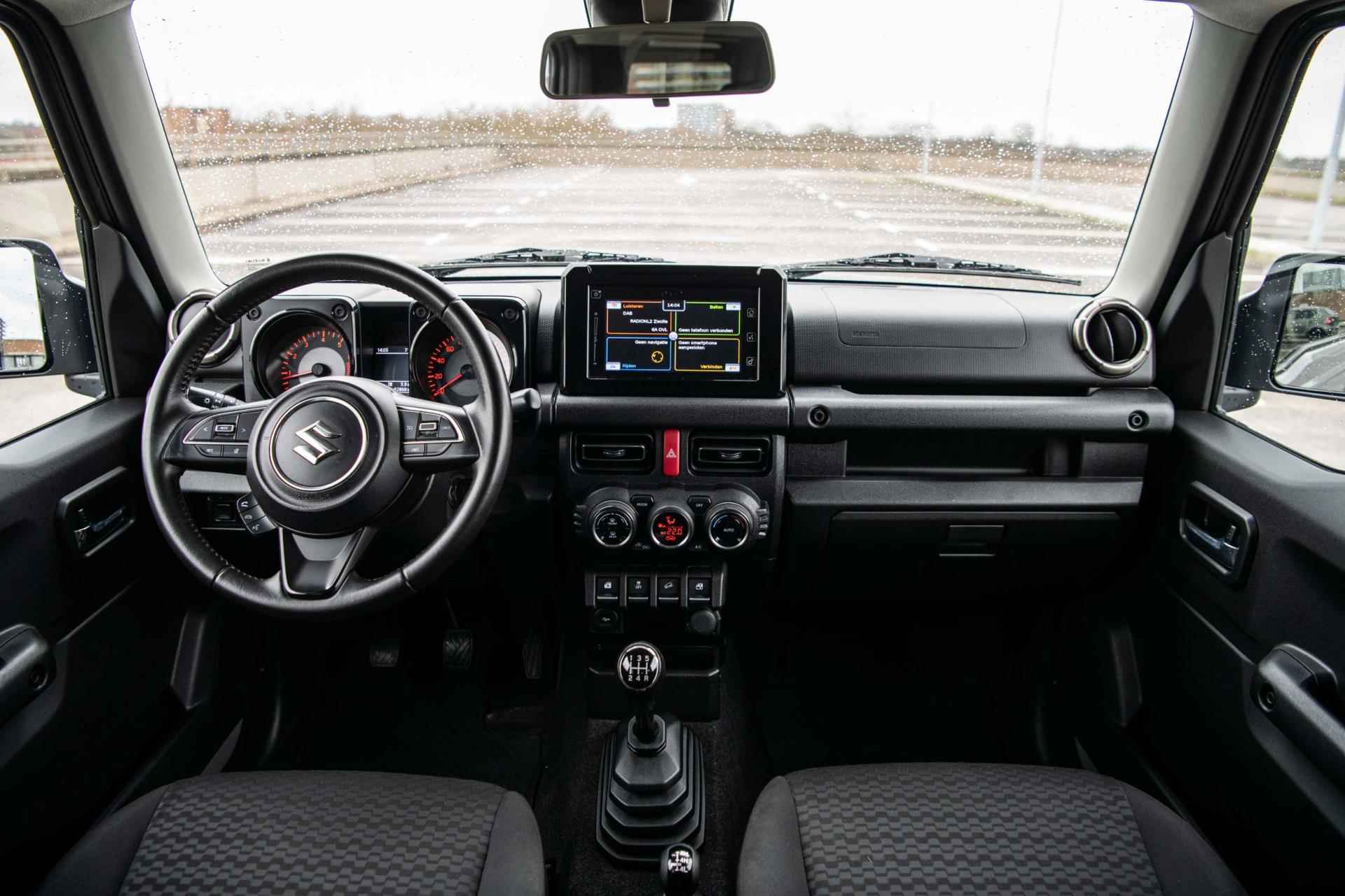 Suzuki Jimny 1.5 Stijl | 4 Persoons | Airco/Clima | Cruise Control | Navigatie | Stoelverwarming | Trekhaak | - 5/35