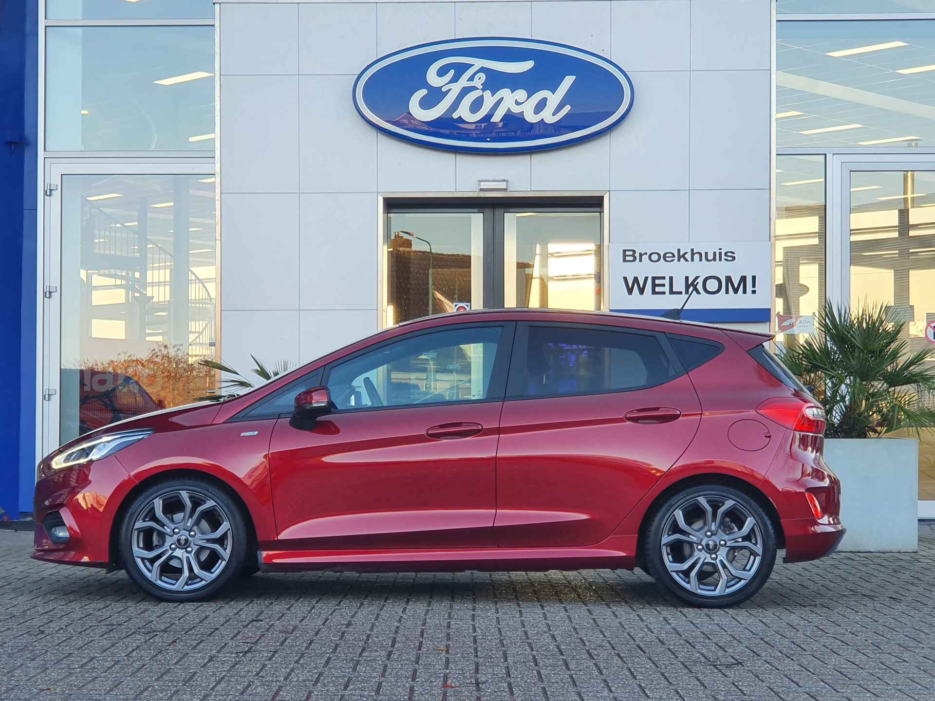 Ford Fiesta 1.0 EcoBoost ST-Line | Winter Pack | Adap. Cruise | BLIS | Keyless - 29/32