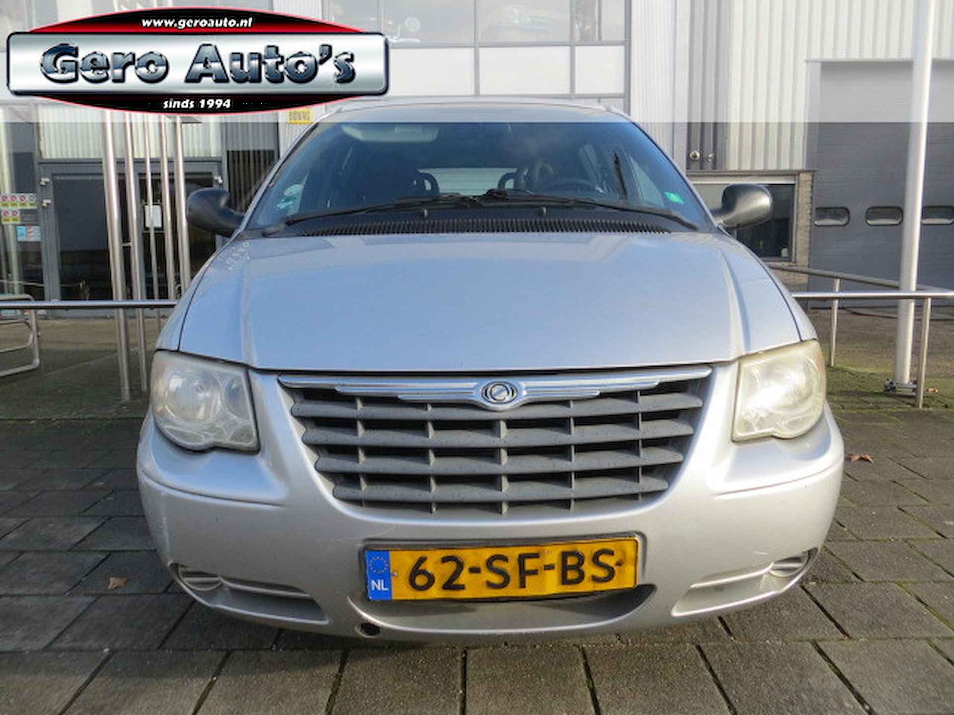 Chrysler Voyager 3.3i V6 SE Luxe automaat 6 persoons - 6/16