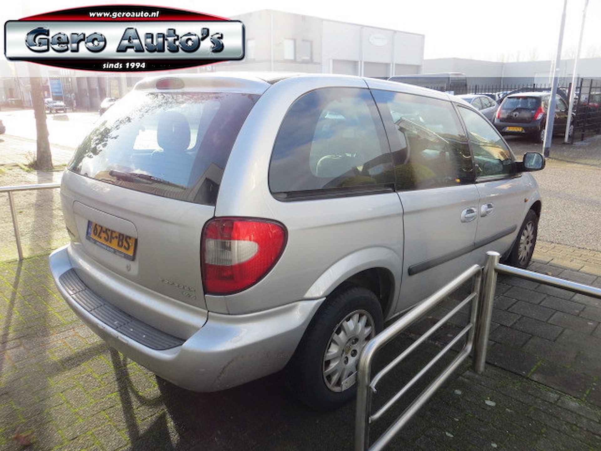 Chrysler Voyager 3.3i V6 SE Luxe automaat 6 persoons - 12/16