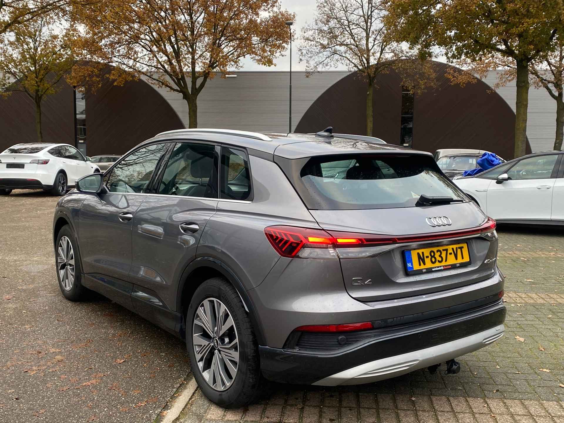 Audi Q4 e-tron 40 Launch edition Advanced Plus 77 kWh | TREKHAAK | LEDER | PANO | RIJKLAARPRIJS INCL. 12 MND. BOVAGGARANTIE - 6/40