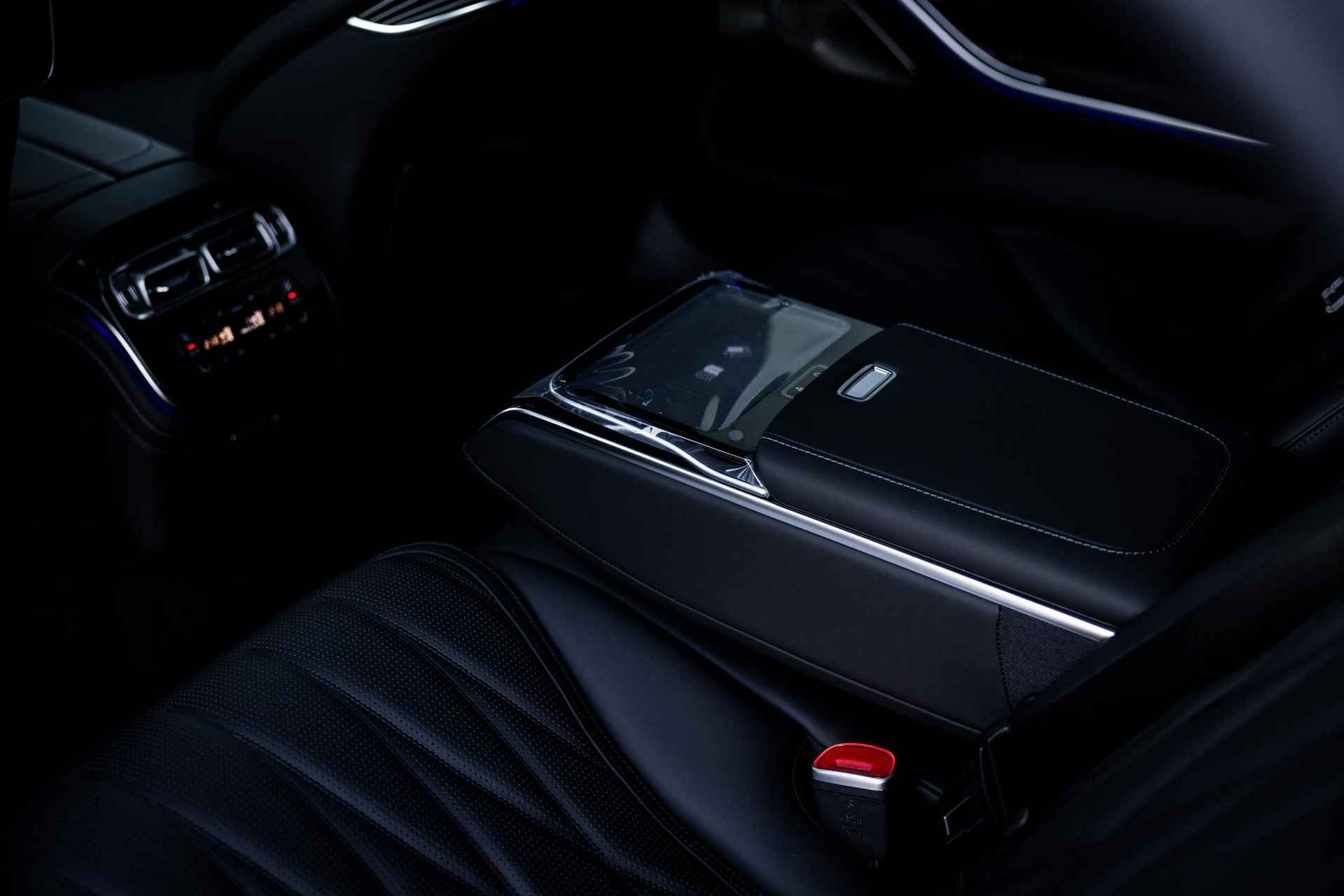 Mercedes-AMG S-klasse 63 E Performance | 2024 | Massagestoelen | HUD | Panorama-schuifdak | Rij-assistentiepakket Plus | Rear Seat Entertainment | Stoelverwarming en -ventilatie voor- en achterin | - 59/60