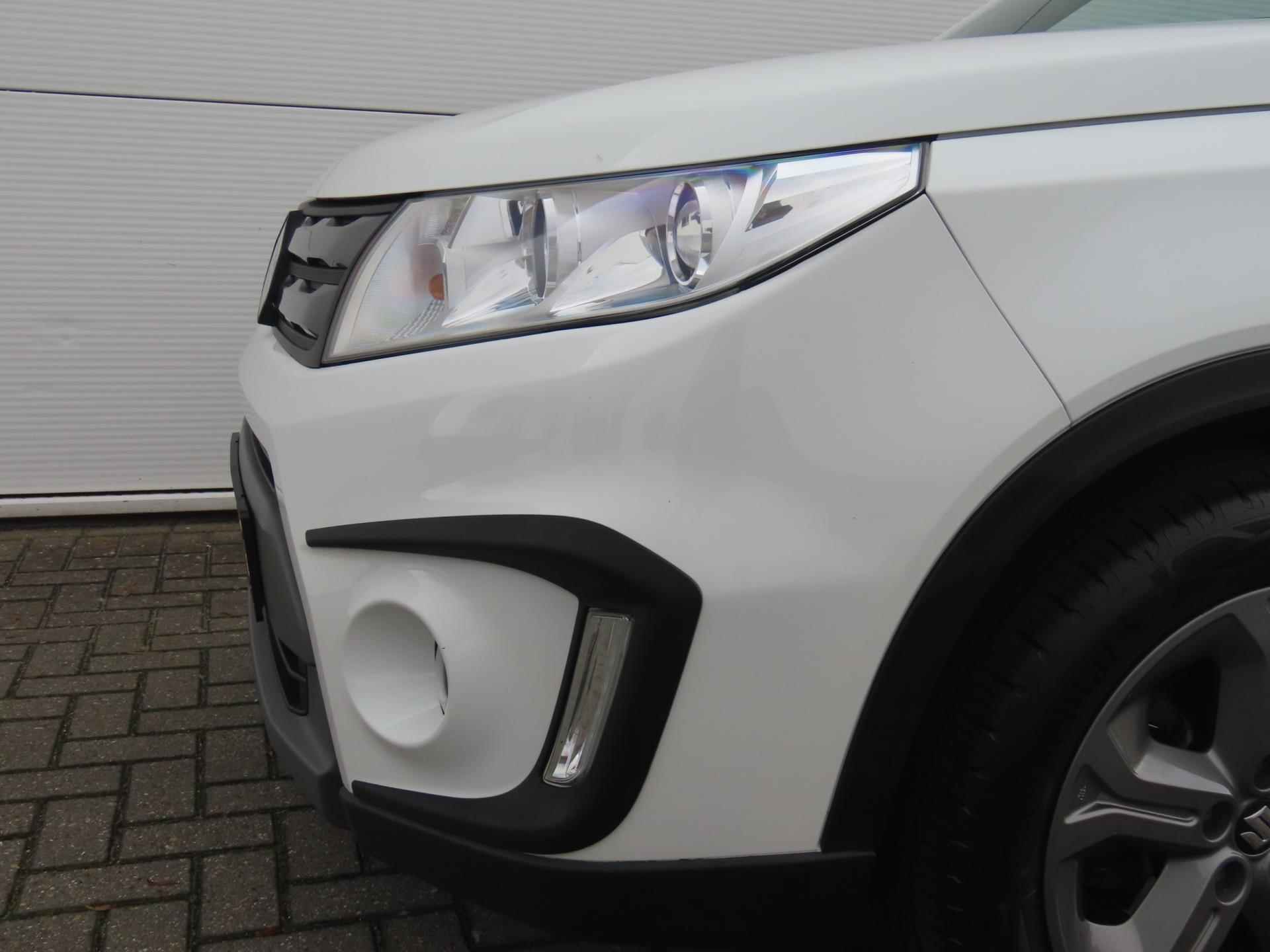 Suzuki Vitara 1.6 Exclusive Automaat/ LM Velgen/ Navigatie - 23/29