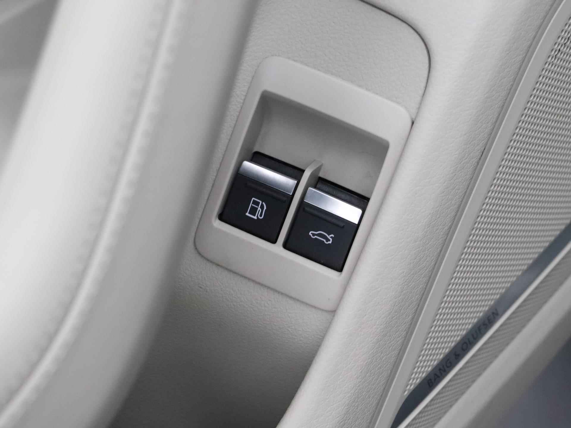 Audi A6 Avant Design 50 TFSI e quattro | Panoramadak | B&O | Head-Up | Nachtzicht | Camera | Stoelverwarming | LED | - 15/52