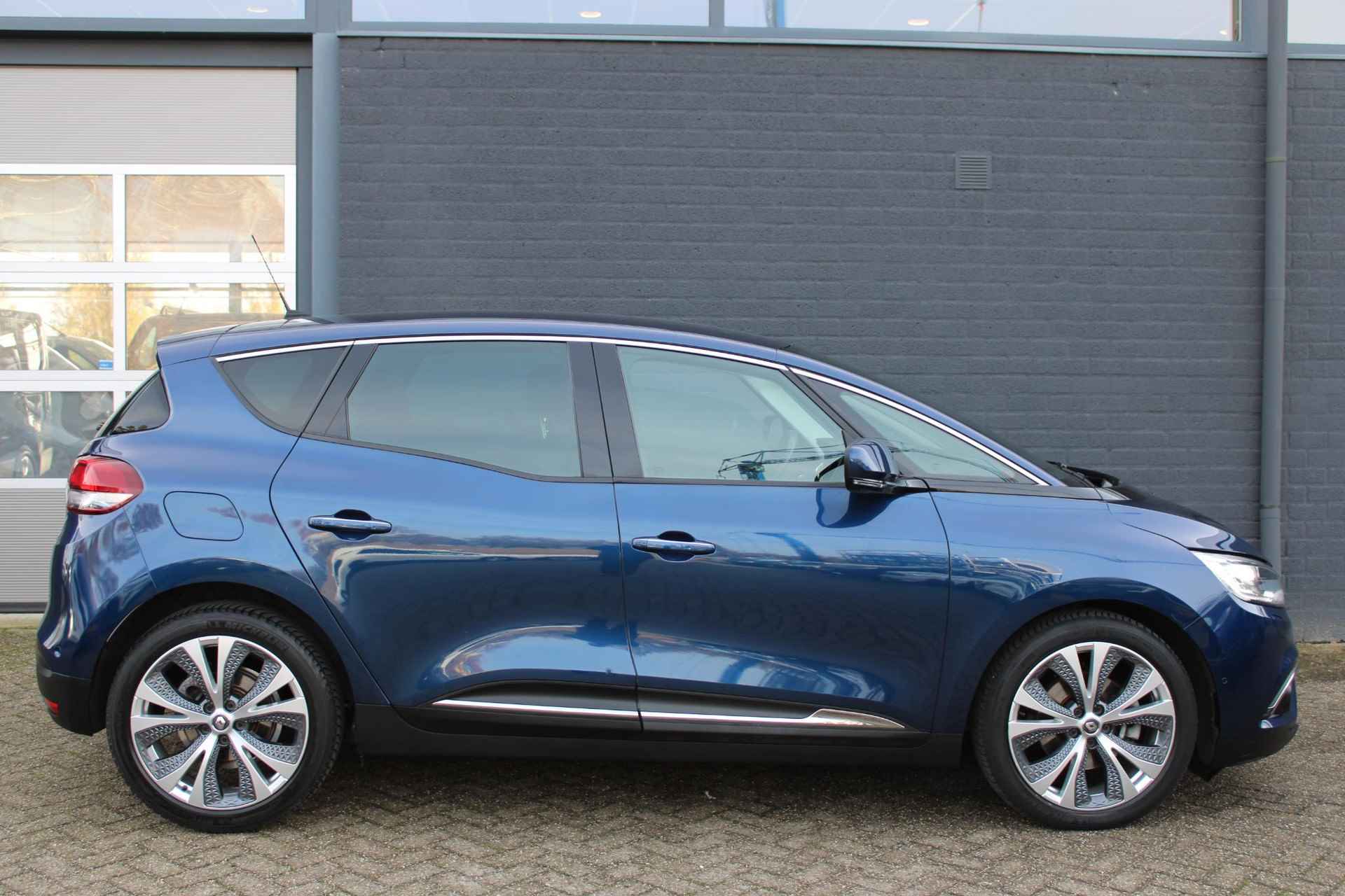 Renault Scénic TCe 130 PK Intens NL-Auto | Navigatie | Camera | Climate Controle | Stoelverwarming | LM-velgen | Parkeersensoren | Trekhaak | 1e Eigenaar - 3/30