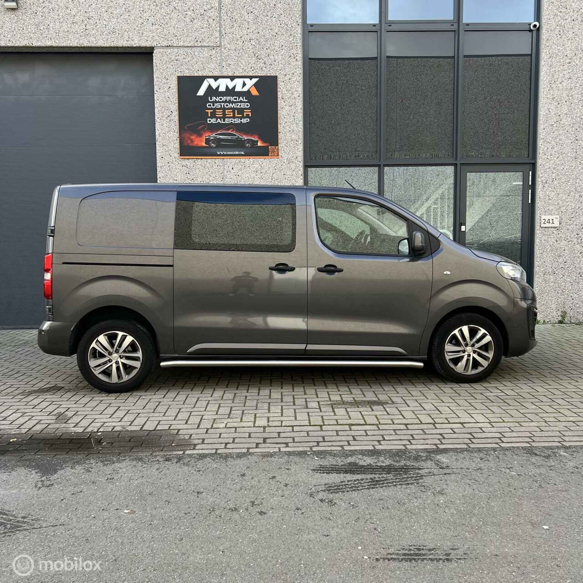 Peugeot Expert Bestel 2.0 BlueHDI 120 Standard Asphalt - 2/16