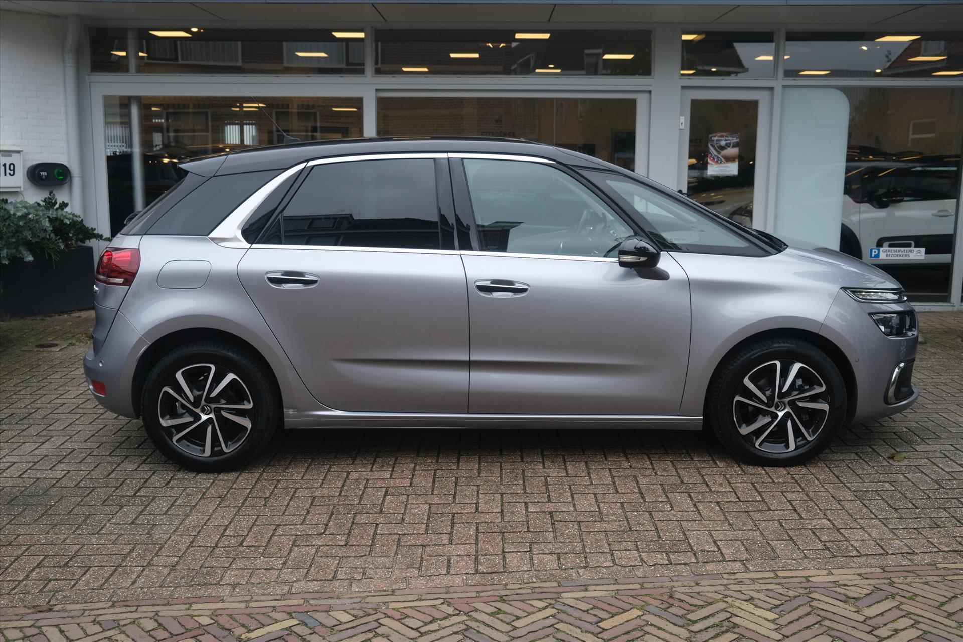 CITROEN C4 Picasso PT 130 Shine Automaat | Trekhaak | Camera | Navi | Apple Carplay Android Auto | Keyless Entry - 7/57