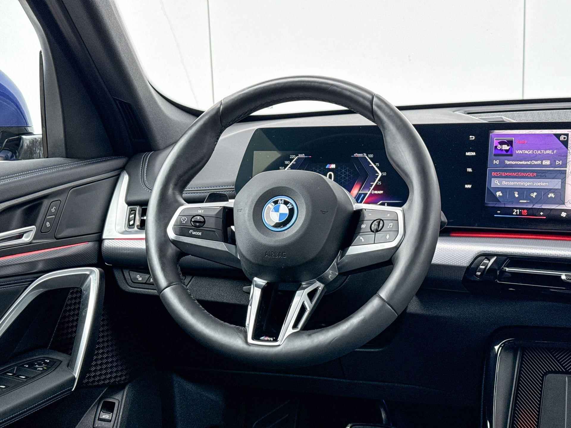 BMW iX1 eDrive20 67 kWh - 15/26