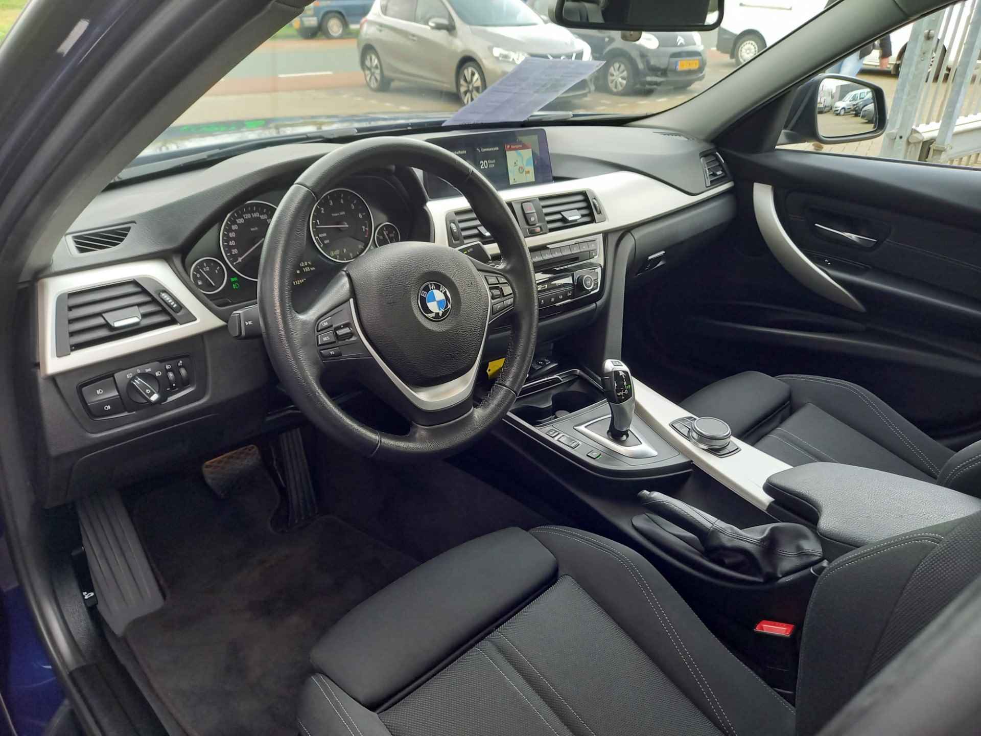 BMW 3-serie 330i Executive 252PK - NL AUTO - 1 EIGENAAR - NAVI - LED - SPORTSTOEL - - 41/49