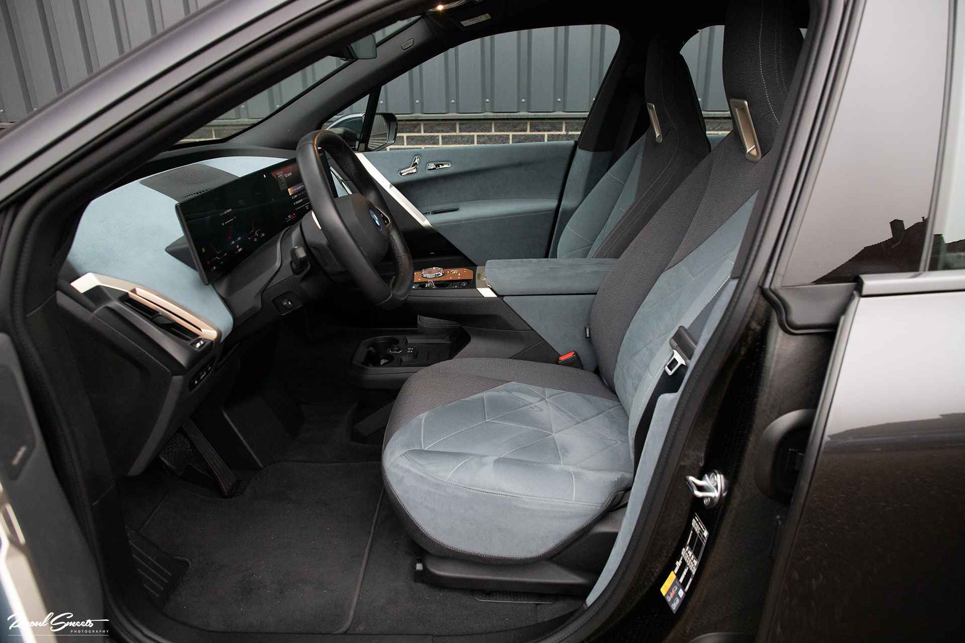 BMW iX xDrive40 High Executive 77 kWh | Head-up display | Harman Kardon | Clear Bold | Massage | - 11/55
