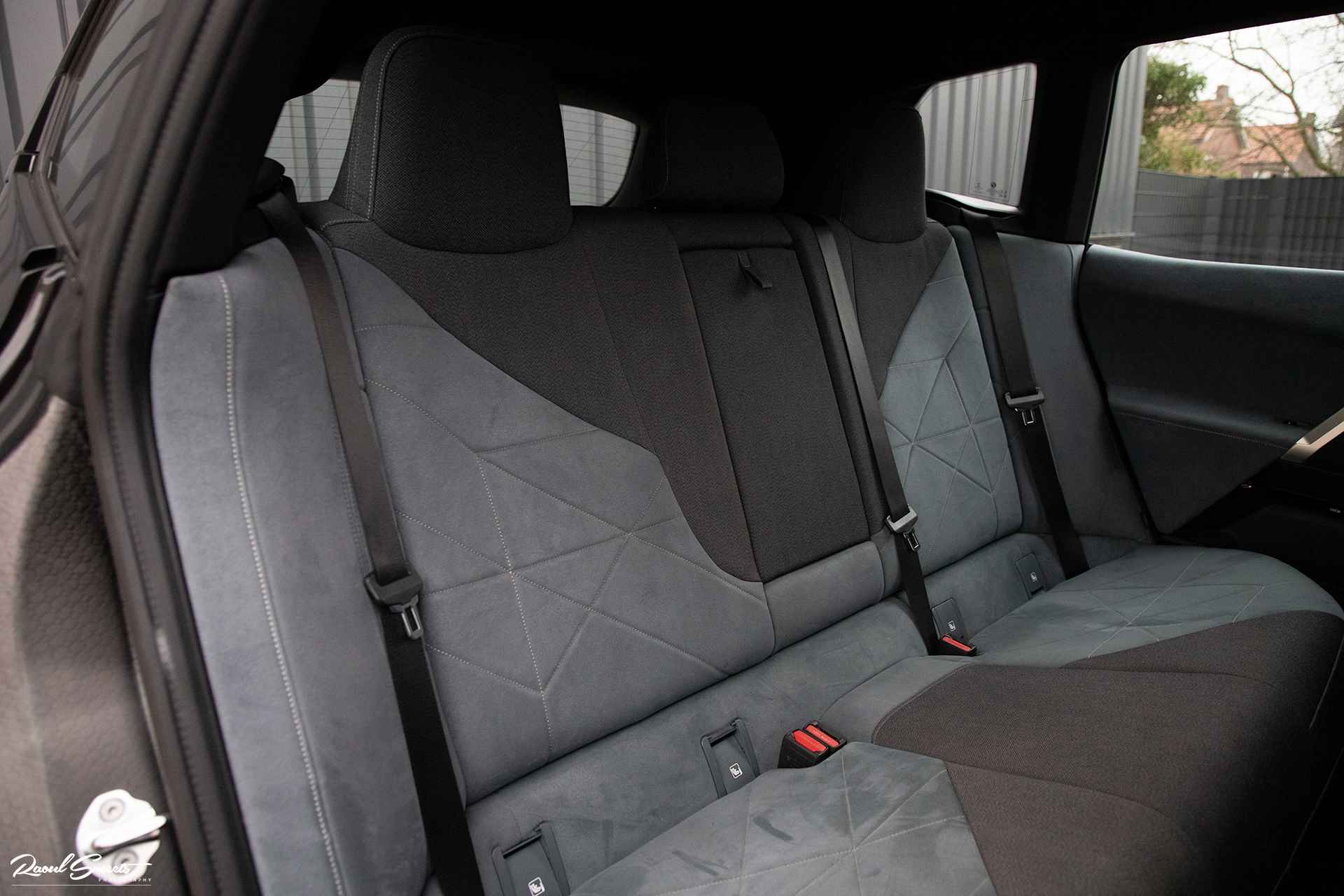 BMW iX xDrive40 High Executive 77 kWh | Head-up display | Harman Kardon | Clear Bold | Massage | - 17/55
