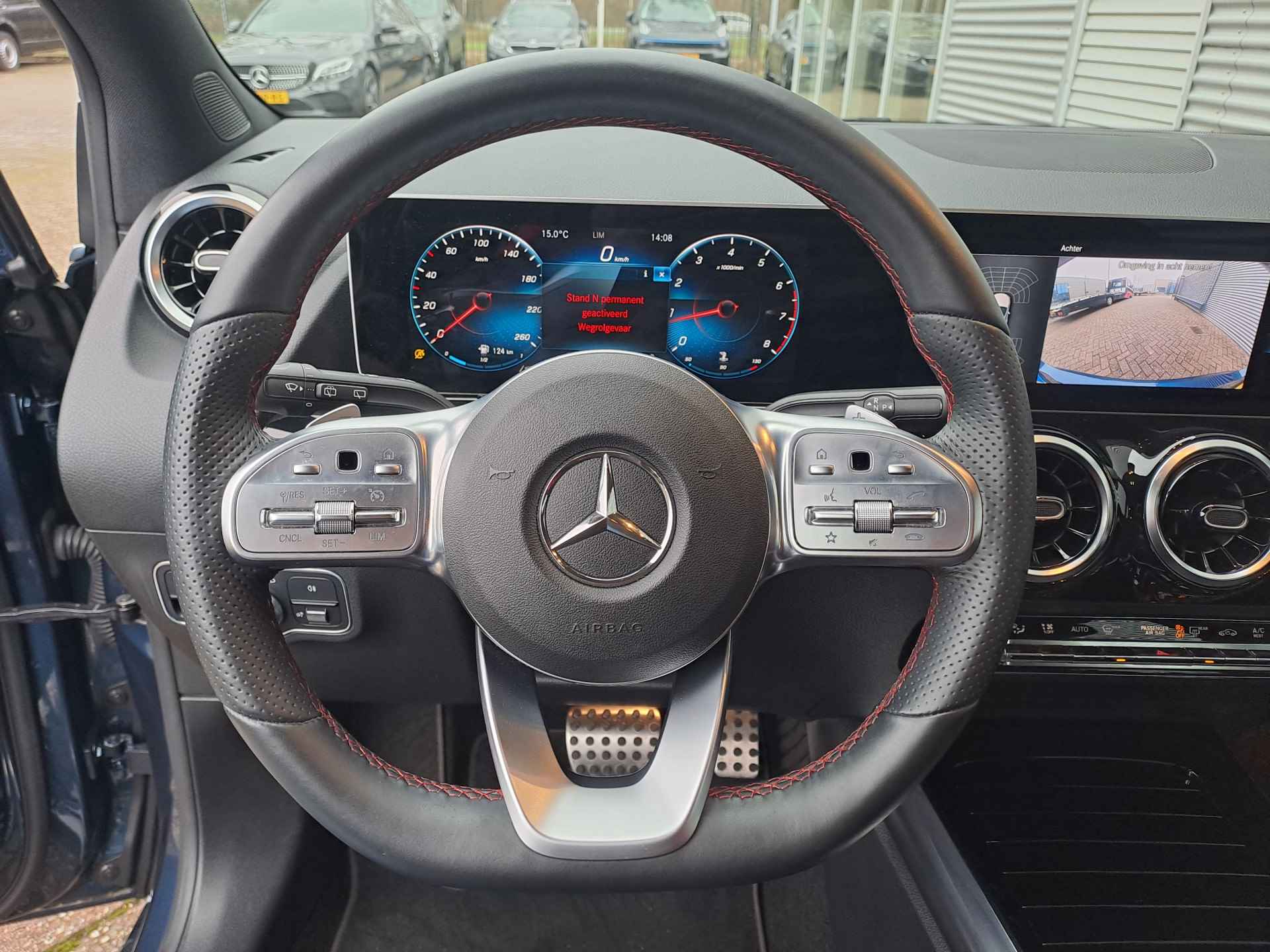 Mercedes-Benz B-Klasse 180 Business Solution AMG AUTOMAAT Stoelverwarming | Navigatie | Cruise | Climate | Camera | Elektr. Achterklep | 18 INCH L.M. velgen - 20/46