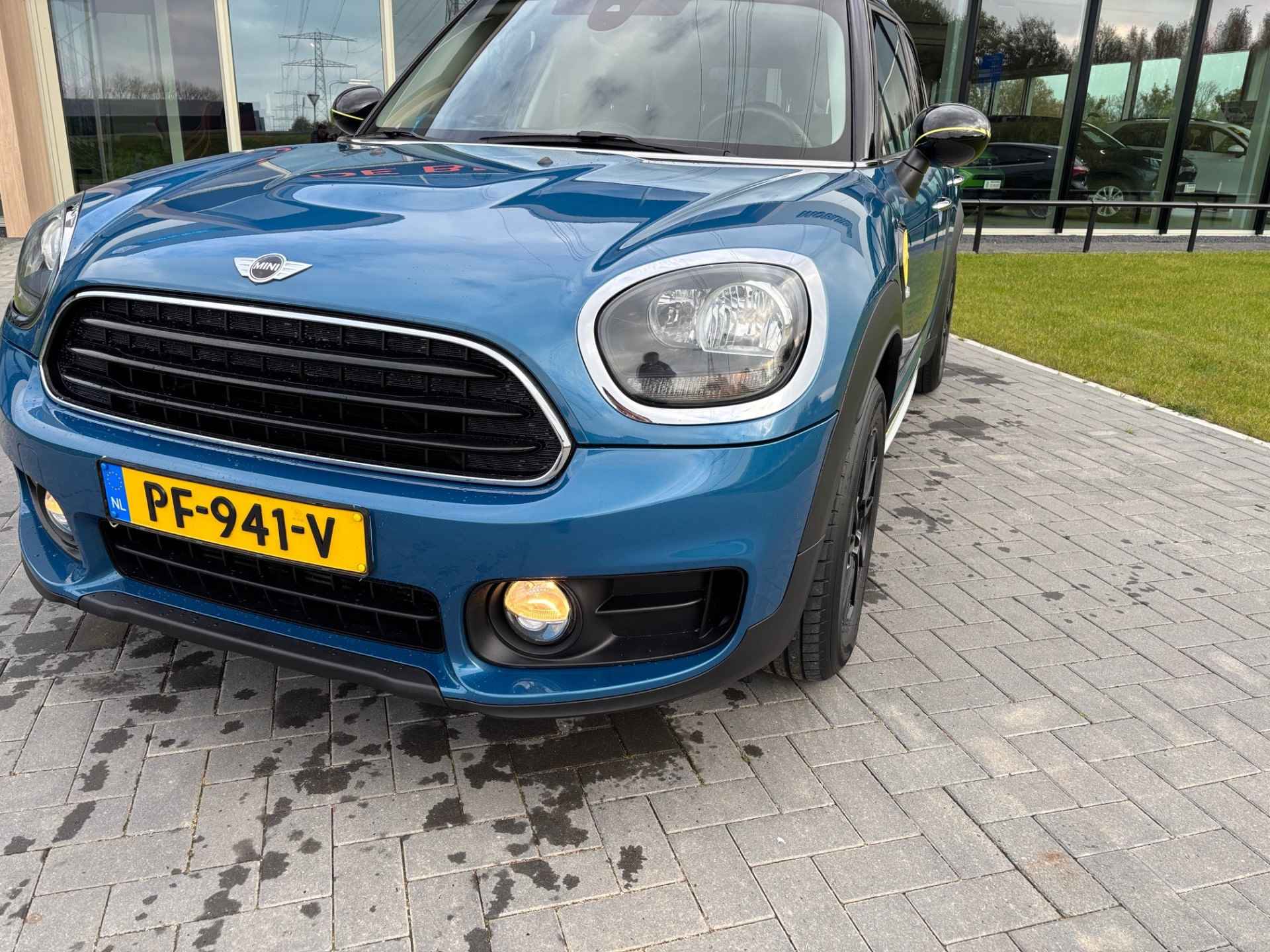 MINI Countryman 1.5 Cooper Navigatie I Zwarte dak/velgen - 41/46