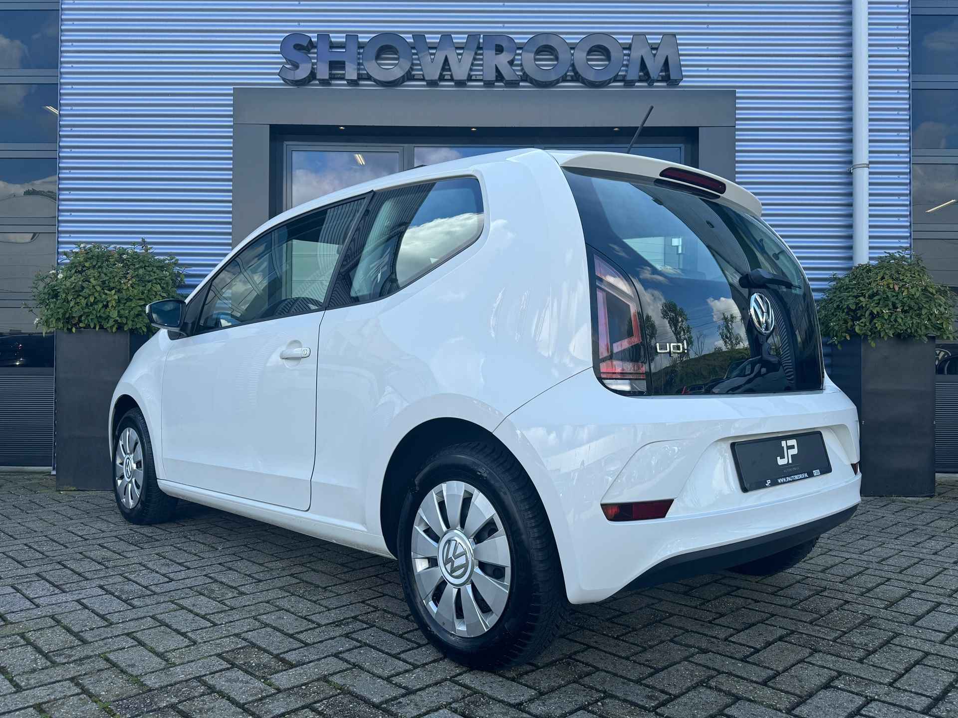 Volkswagen Up! 1.0 BMT move up! Automaat|PANO|Stoelverwarming - 4/28